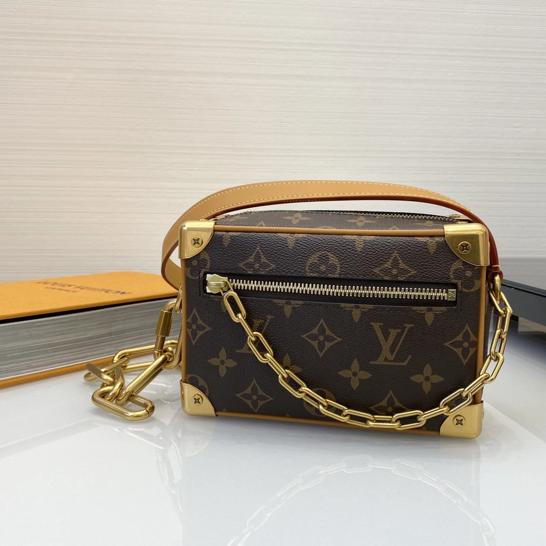 Louis Vuitton Bag — 98e98fcb