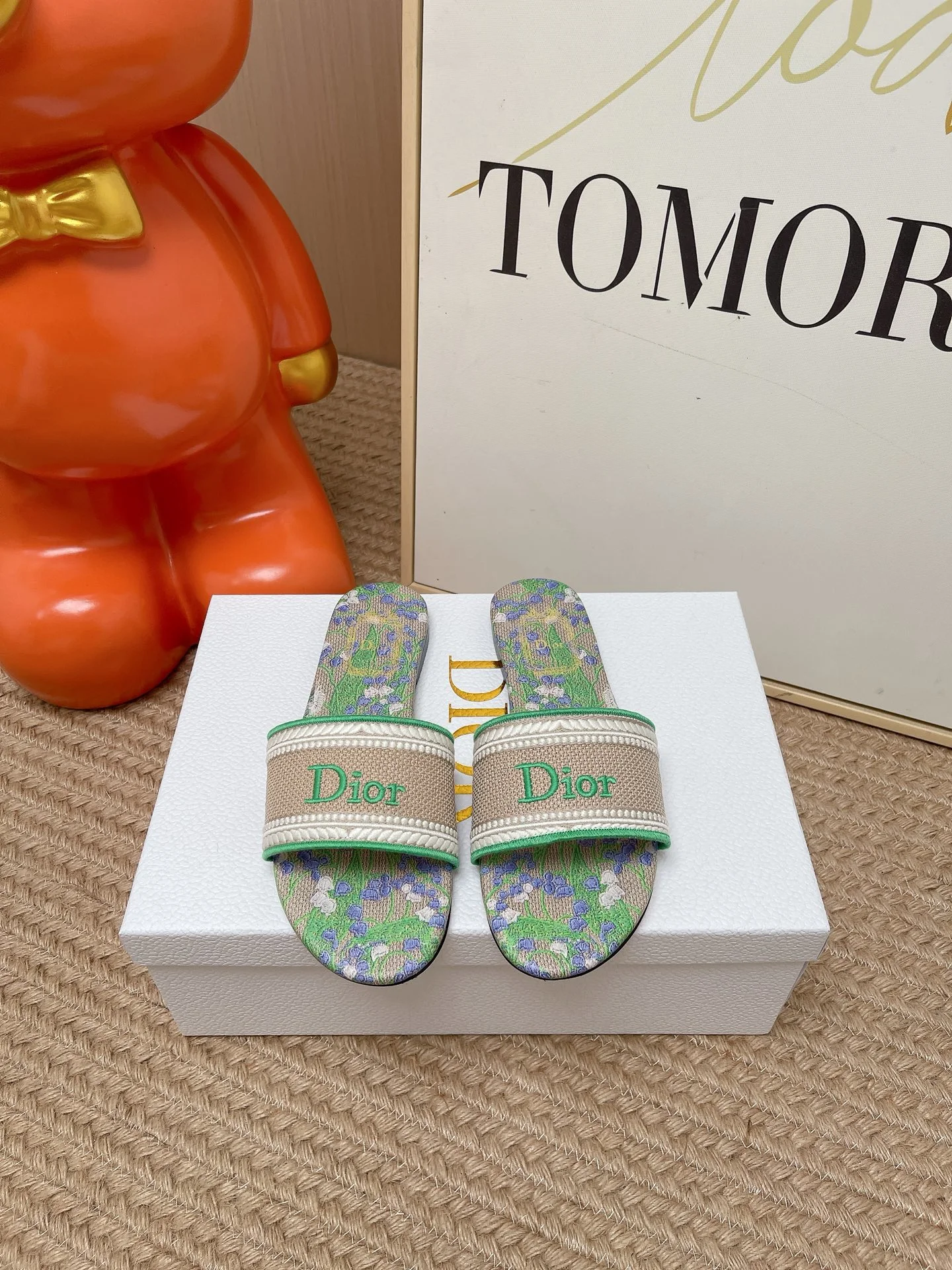 Dior Slippers — f1c0e135