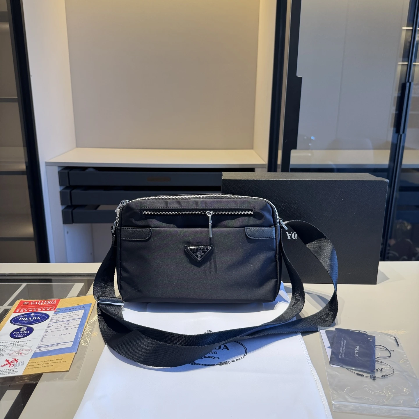 Prada Bag — bb4cf0d8