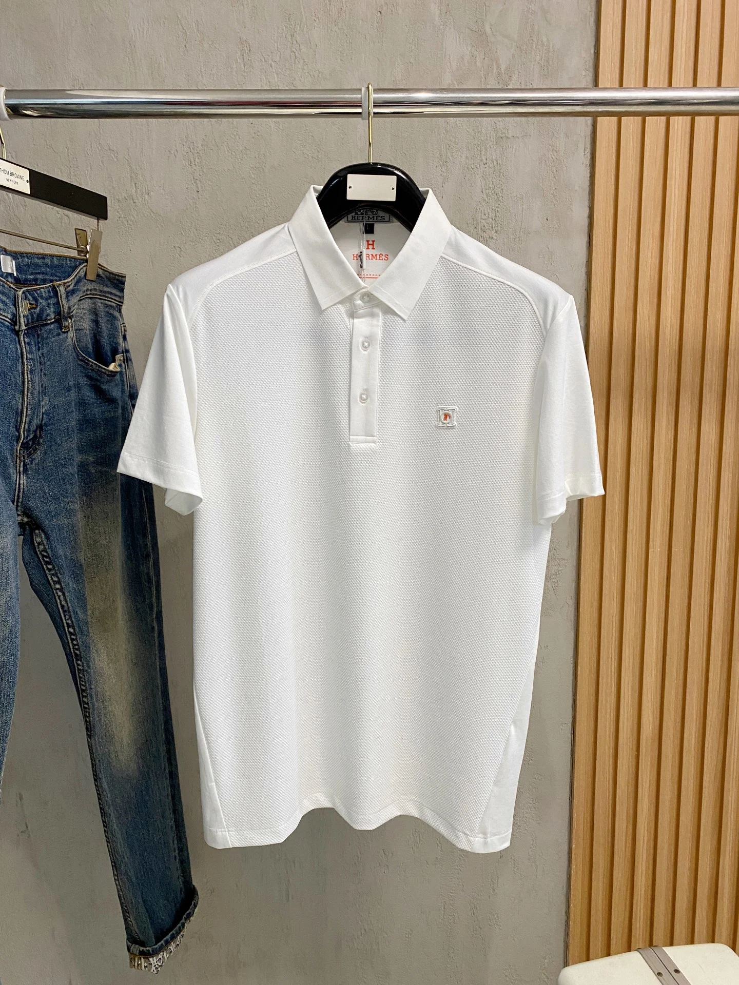 Hermès T-Shirt — 27371e6c