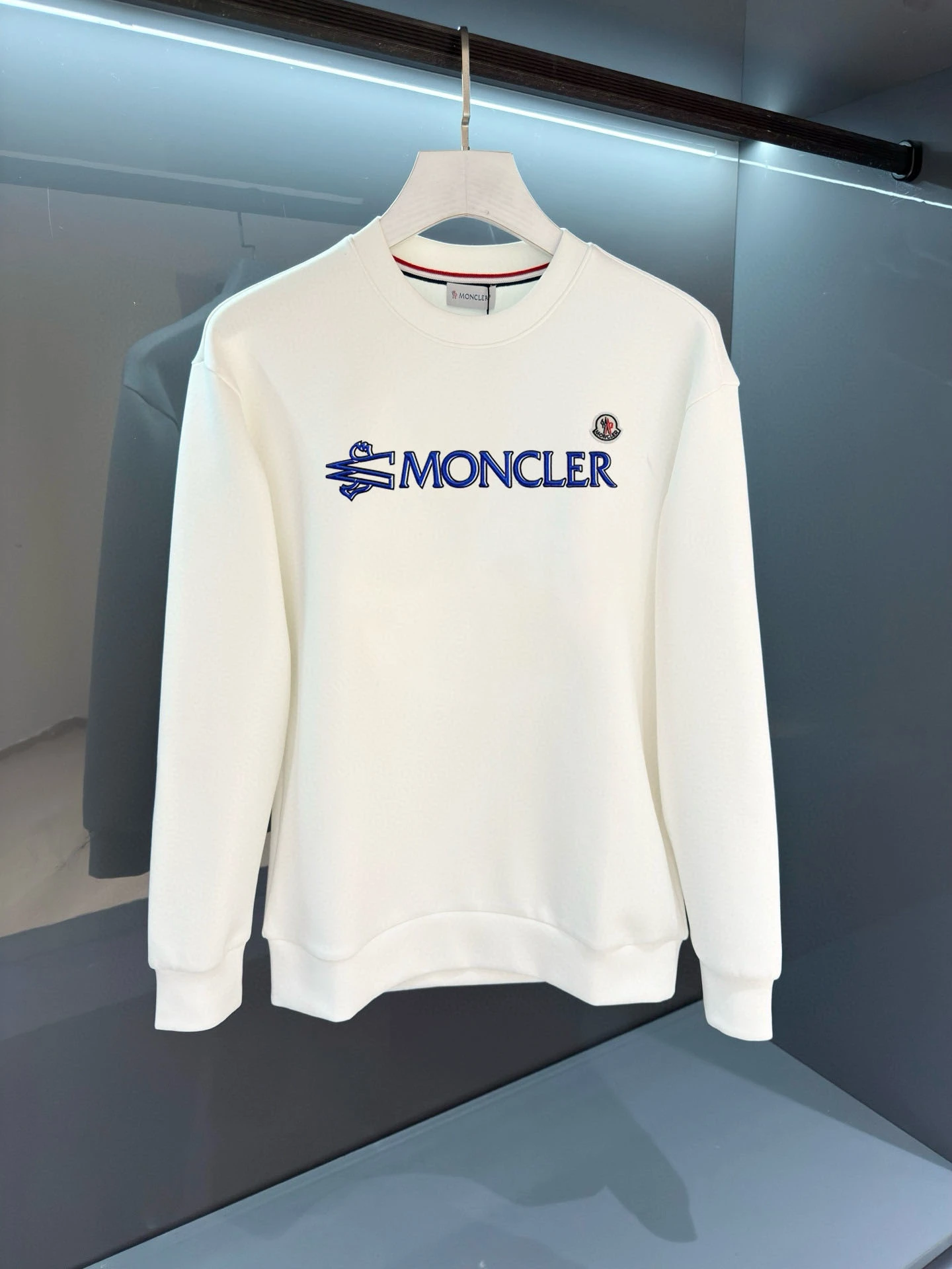Moncler Hoodies — 91f92c37