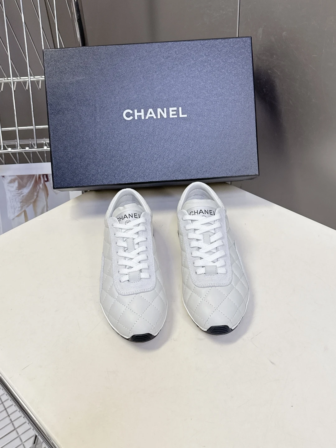 Chanel Sneakers — ceb50971