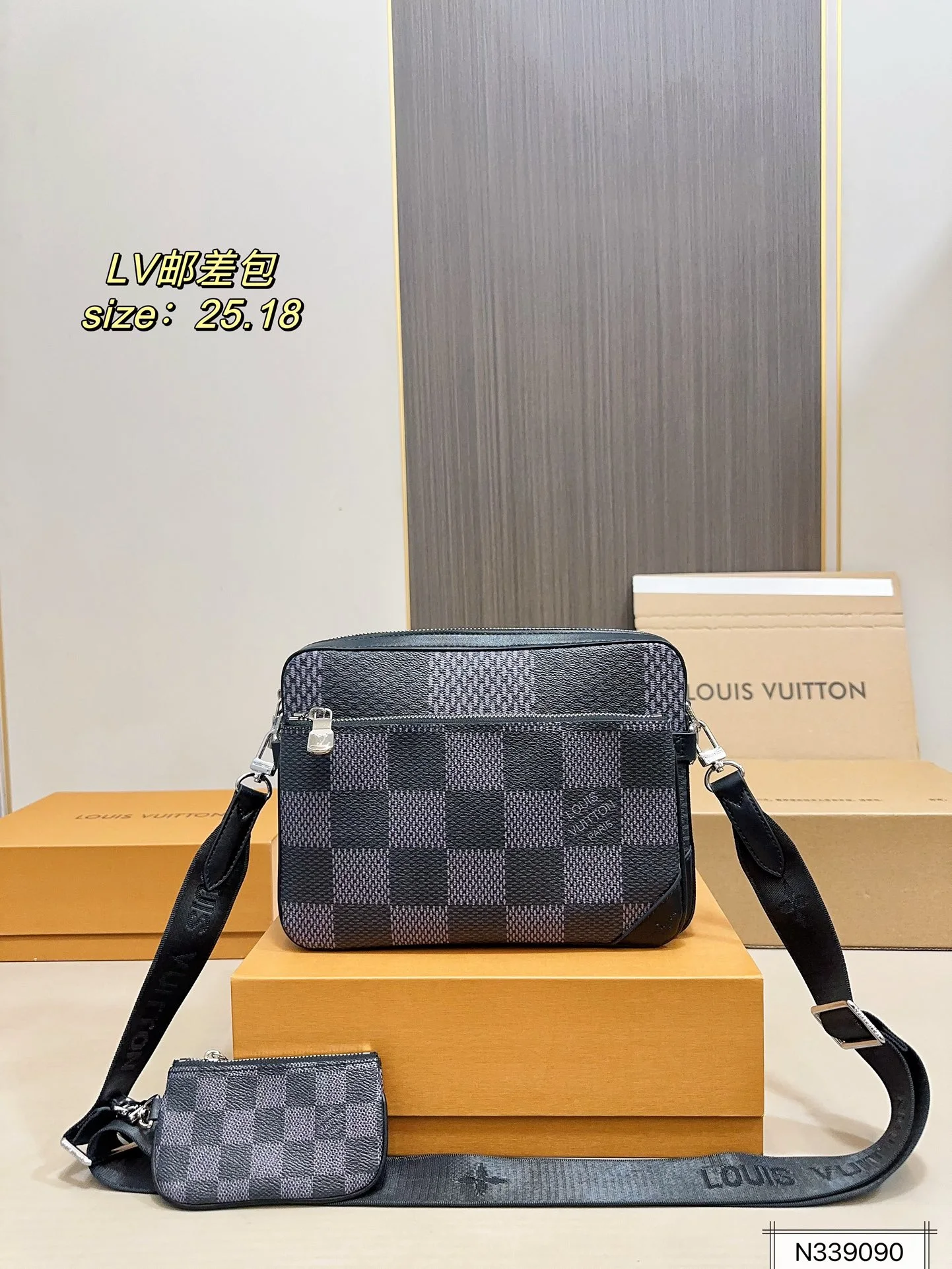 Louis Vuitton Bag — 34b4d7f4