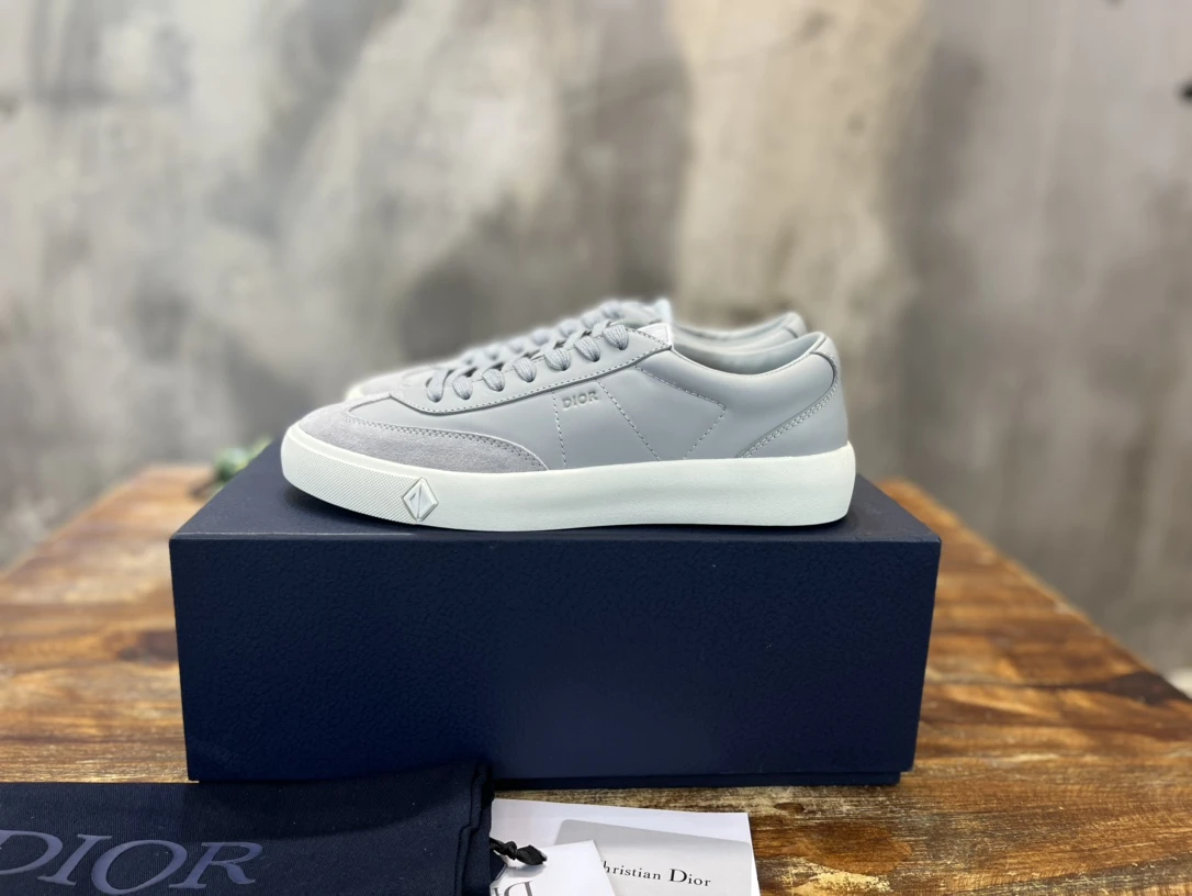 Dior Sneakers — 95c40c57