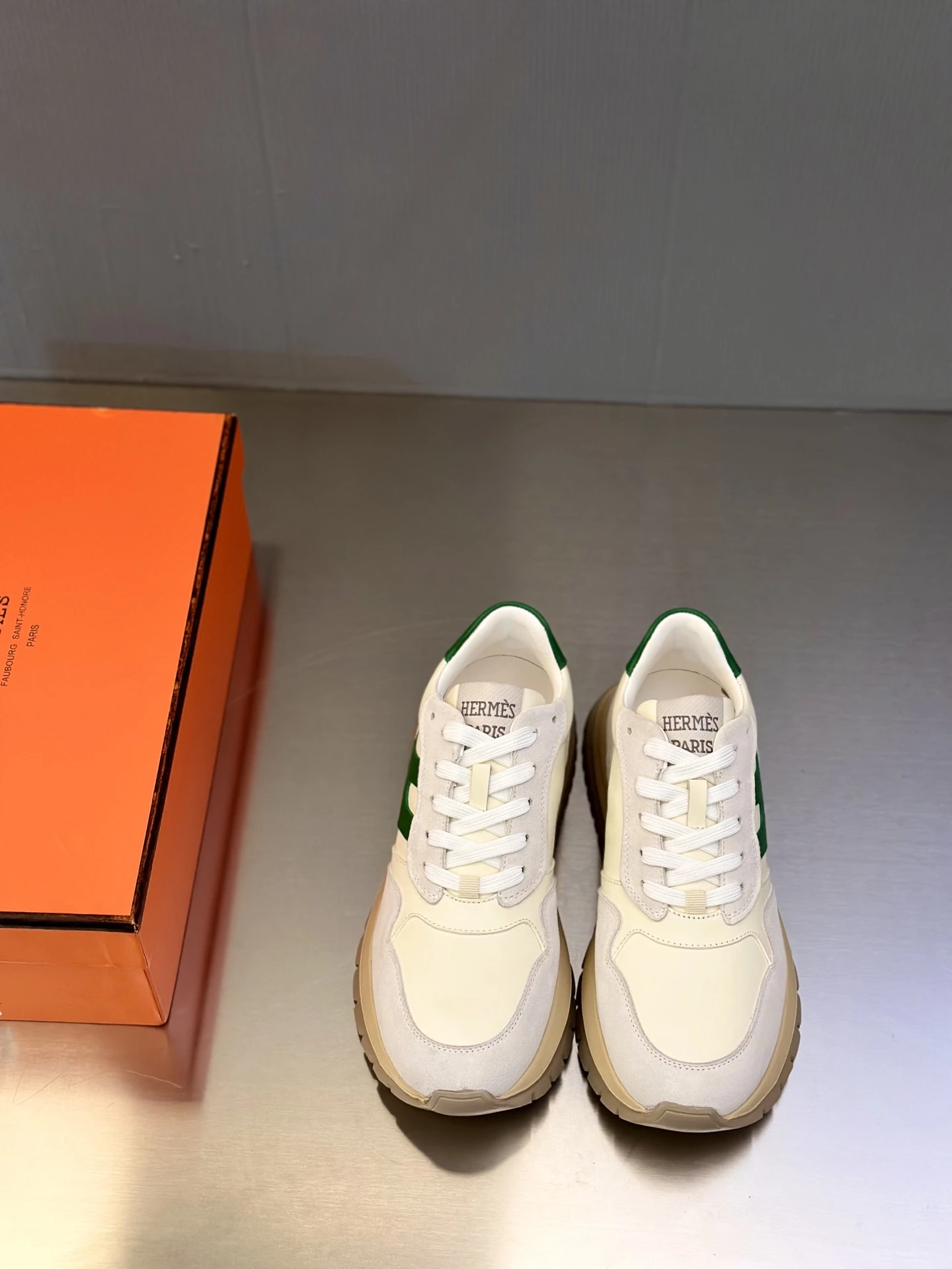 Hermès Sneakers — b9099d55