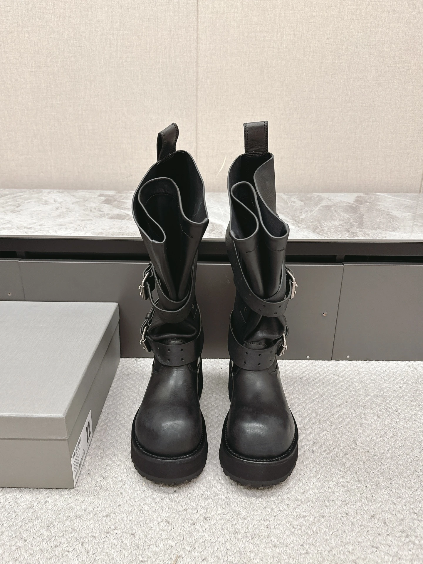 Balenciaga Boots — 5d94bea7