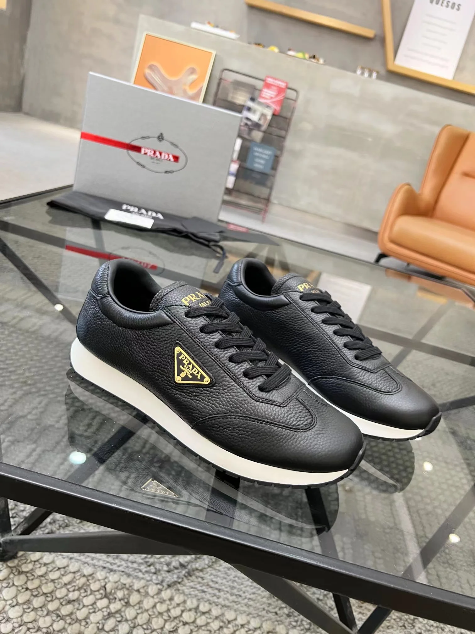 Prada Sneakers — 34e83bf6