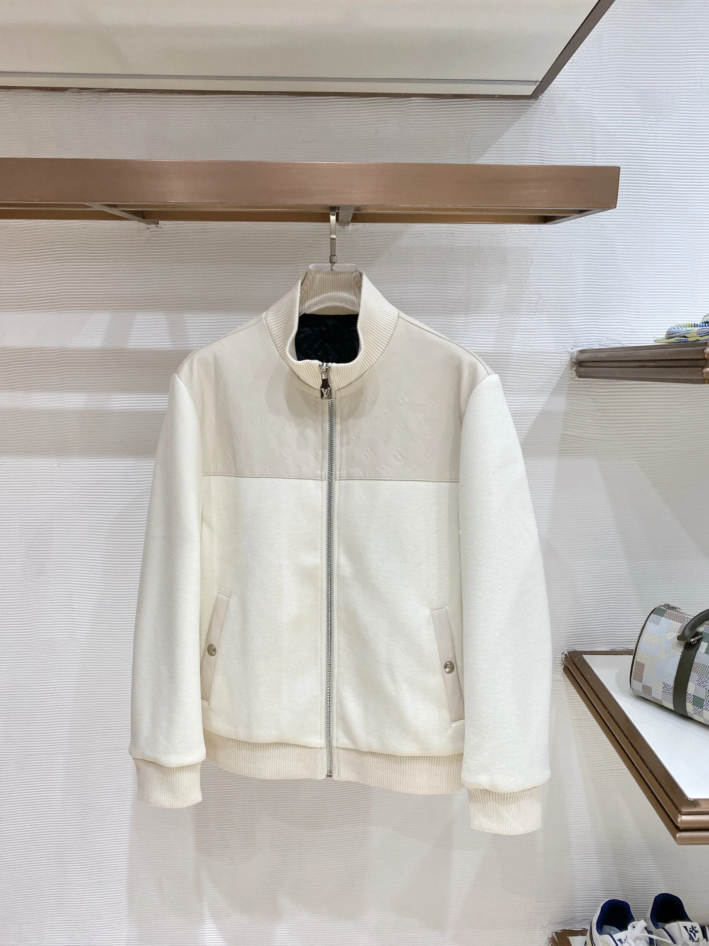 Louis Vuitton Jackets — f7cc8a40