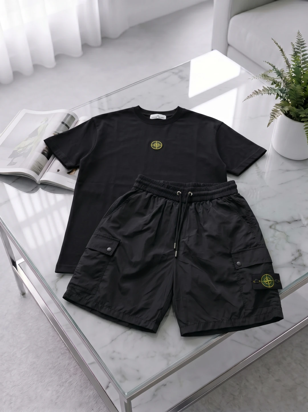 Stone Island T-Shirt — c45e6bd2