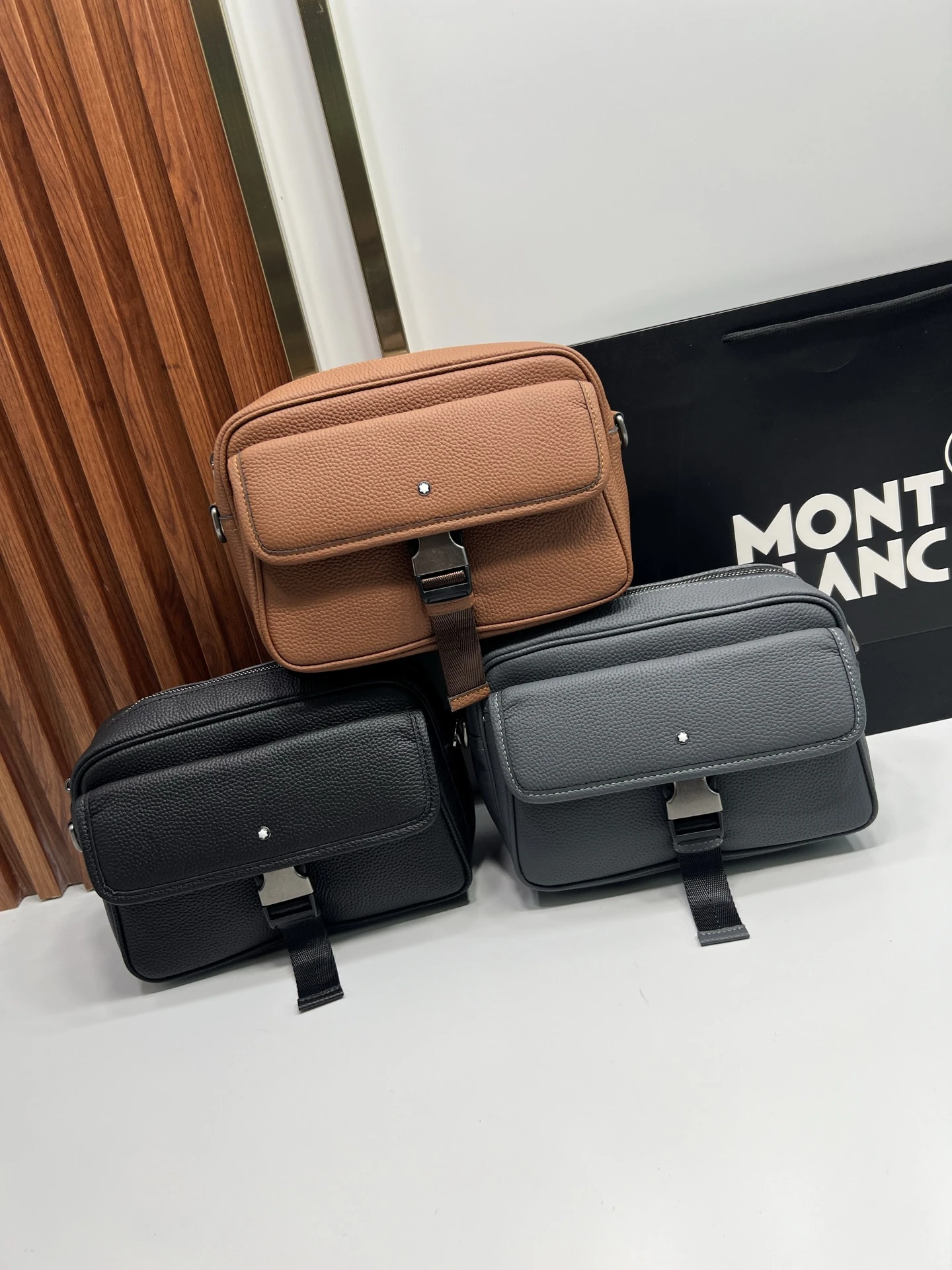 Montblanc Bag — 4c0f27fa