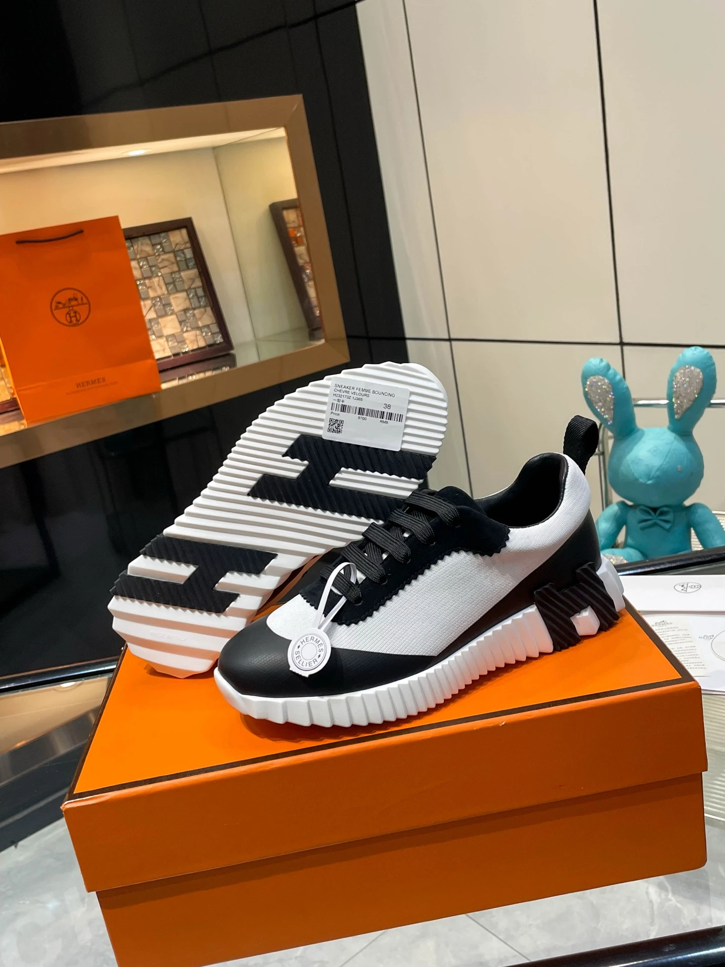 Hermès Sneakers — 97949330