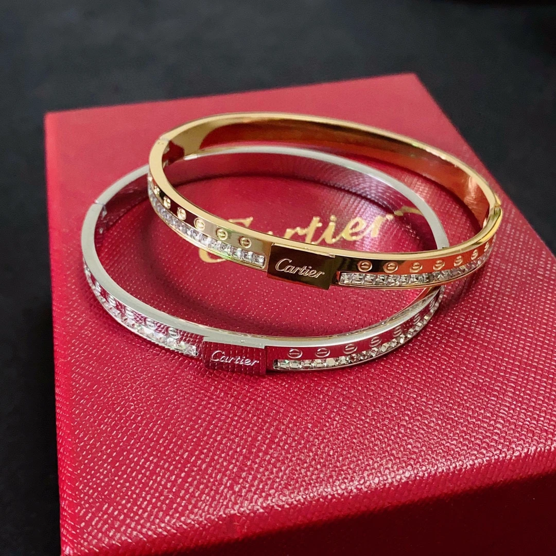 Cartier Jewellery — d3be066b