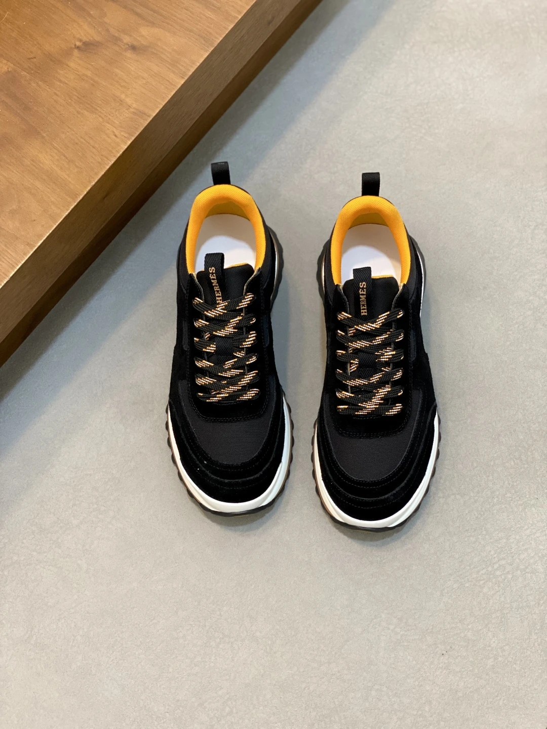 Hermès Sneakers — 3896fa56