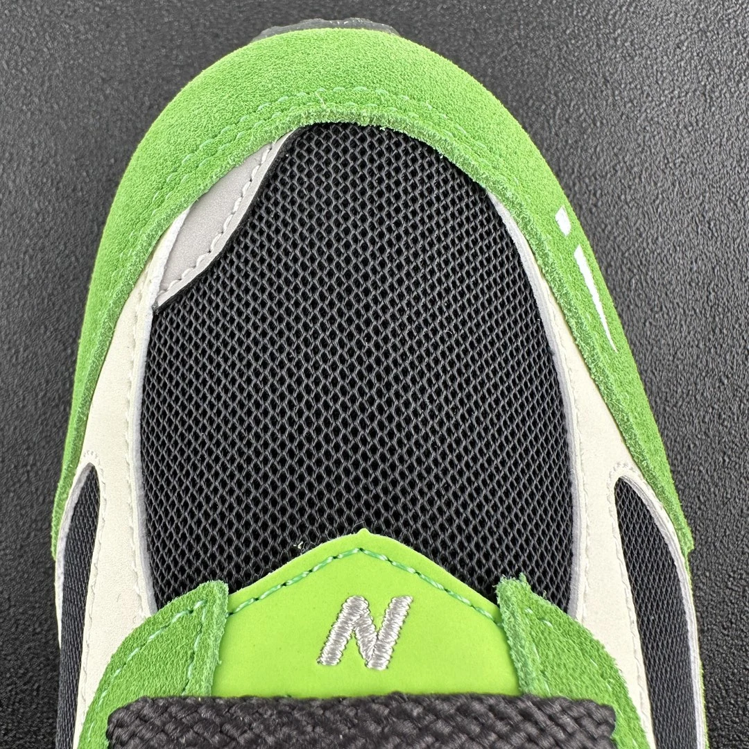New Balance Shoes — 2c6181d9