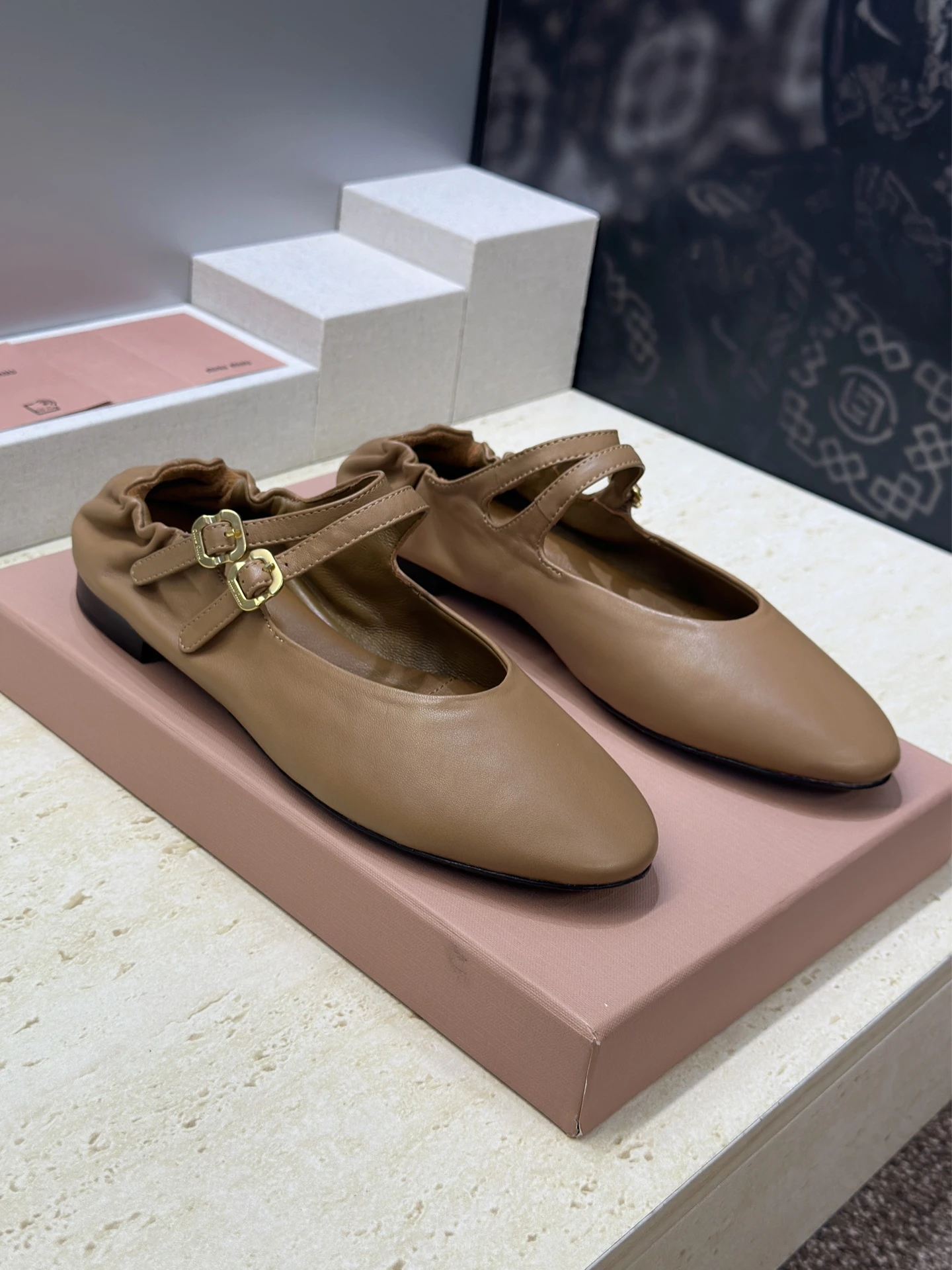 Miu Miu Shoes — 801bd988