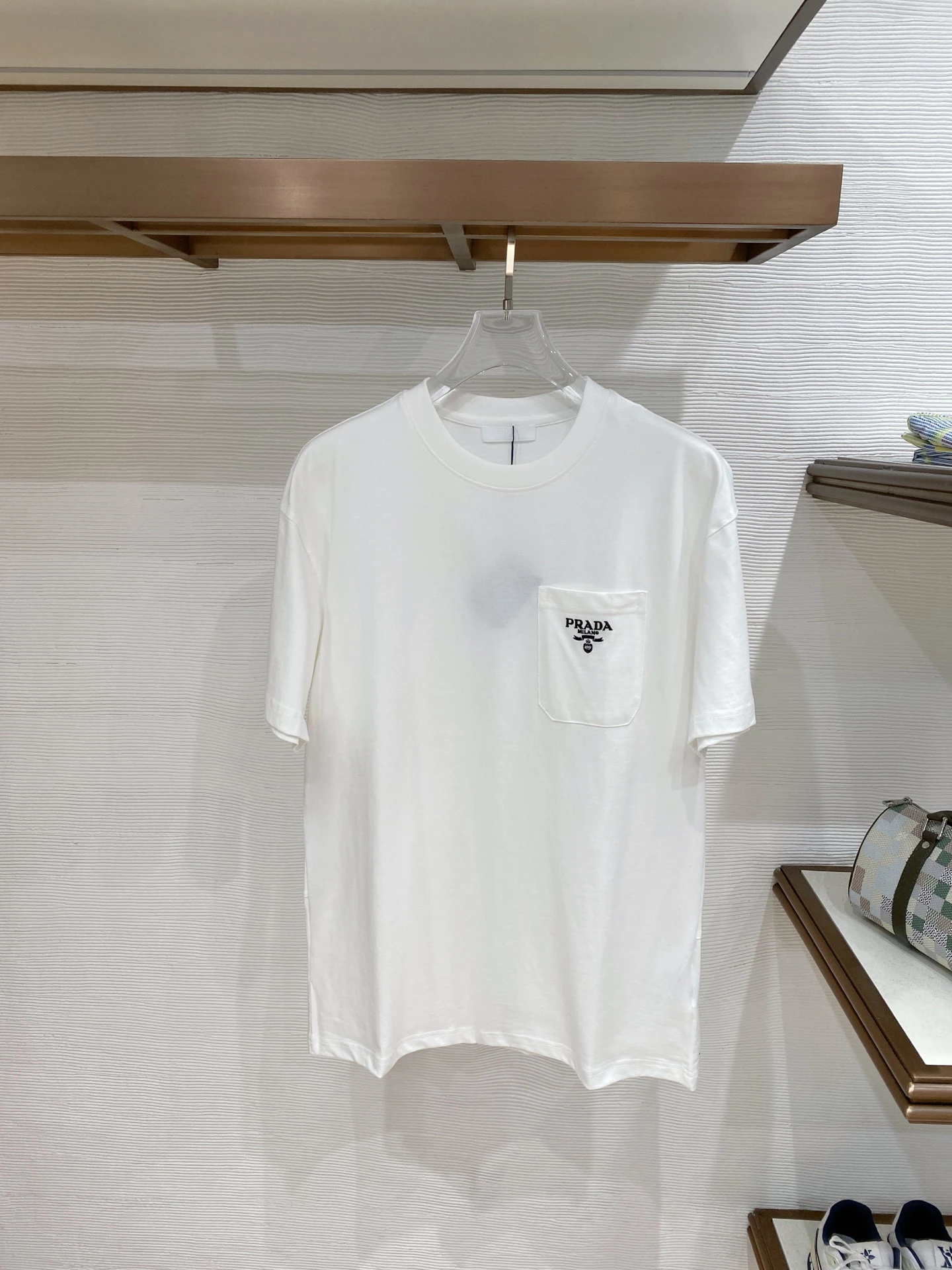 Prada T-Shirt — c46fa1c2