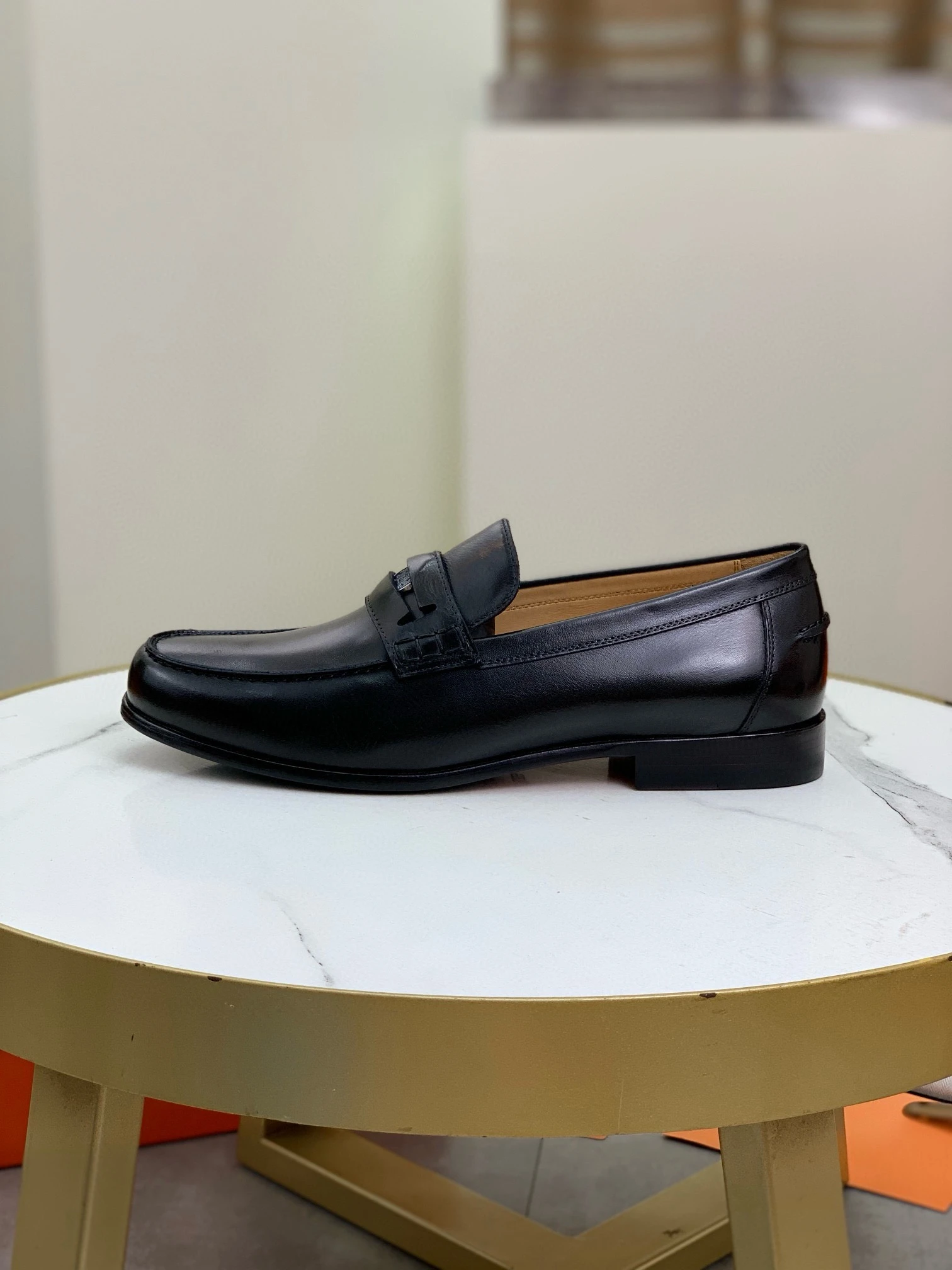 Hermès Dress Shoes — 70f4266f