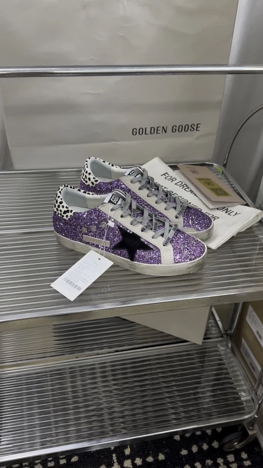 Golden Goose Sneakers — b810b4c3