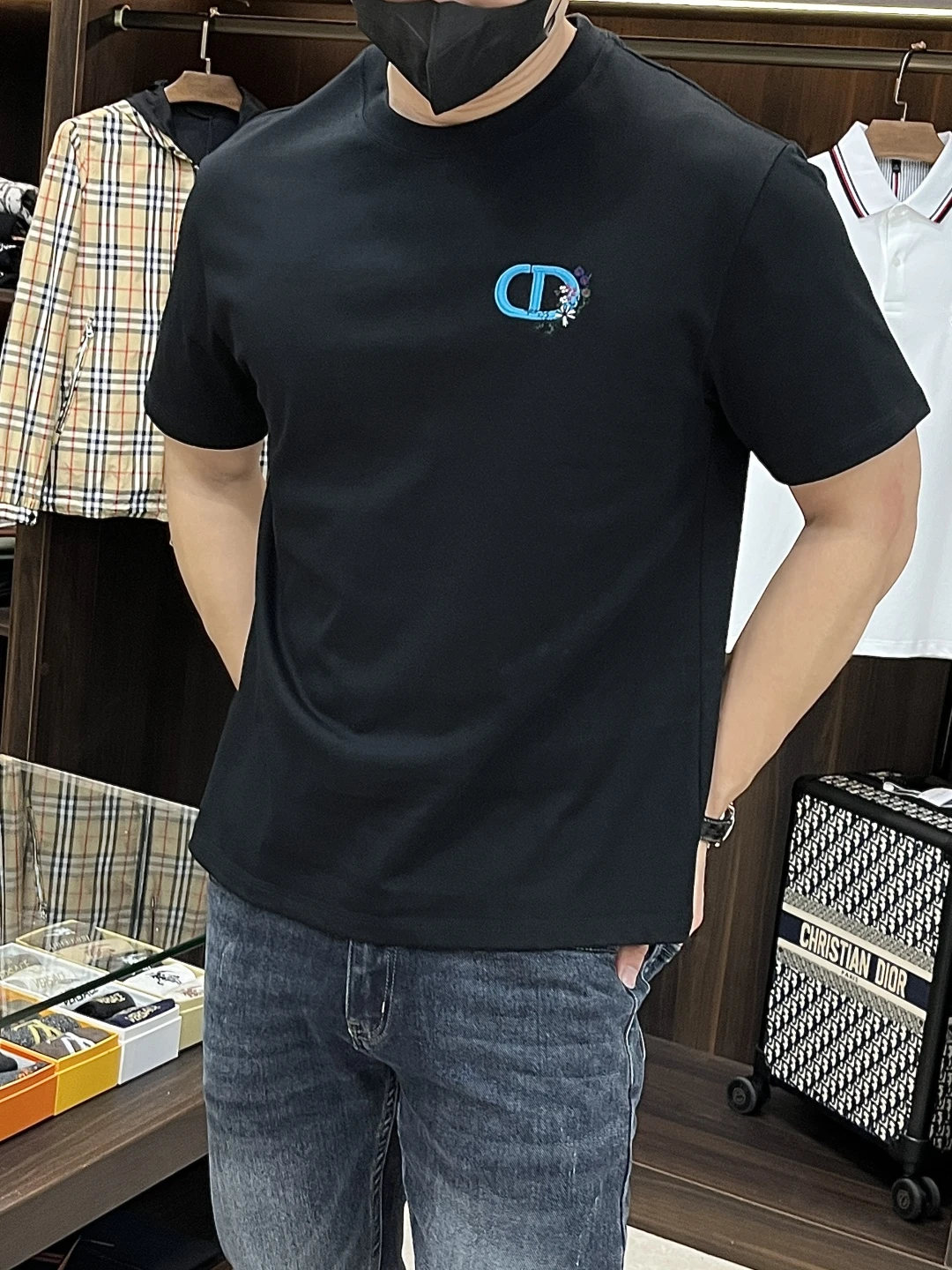 Dior T-Shirt — 9c6ce6d8