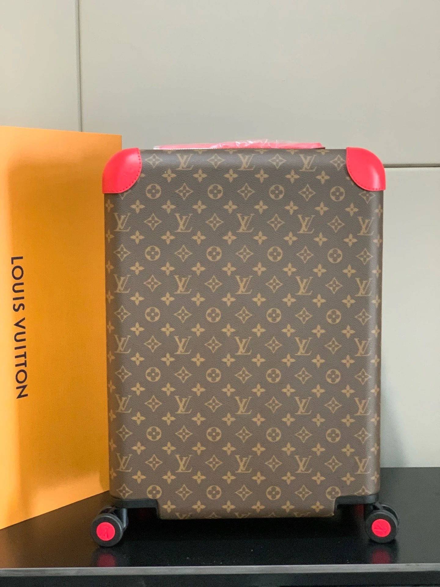 Luggage — 0be5d313