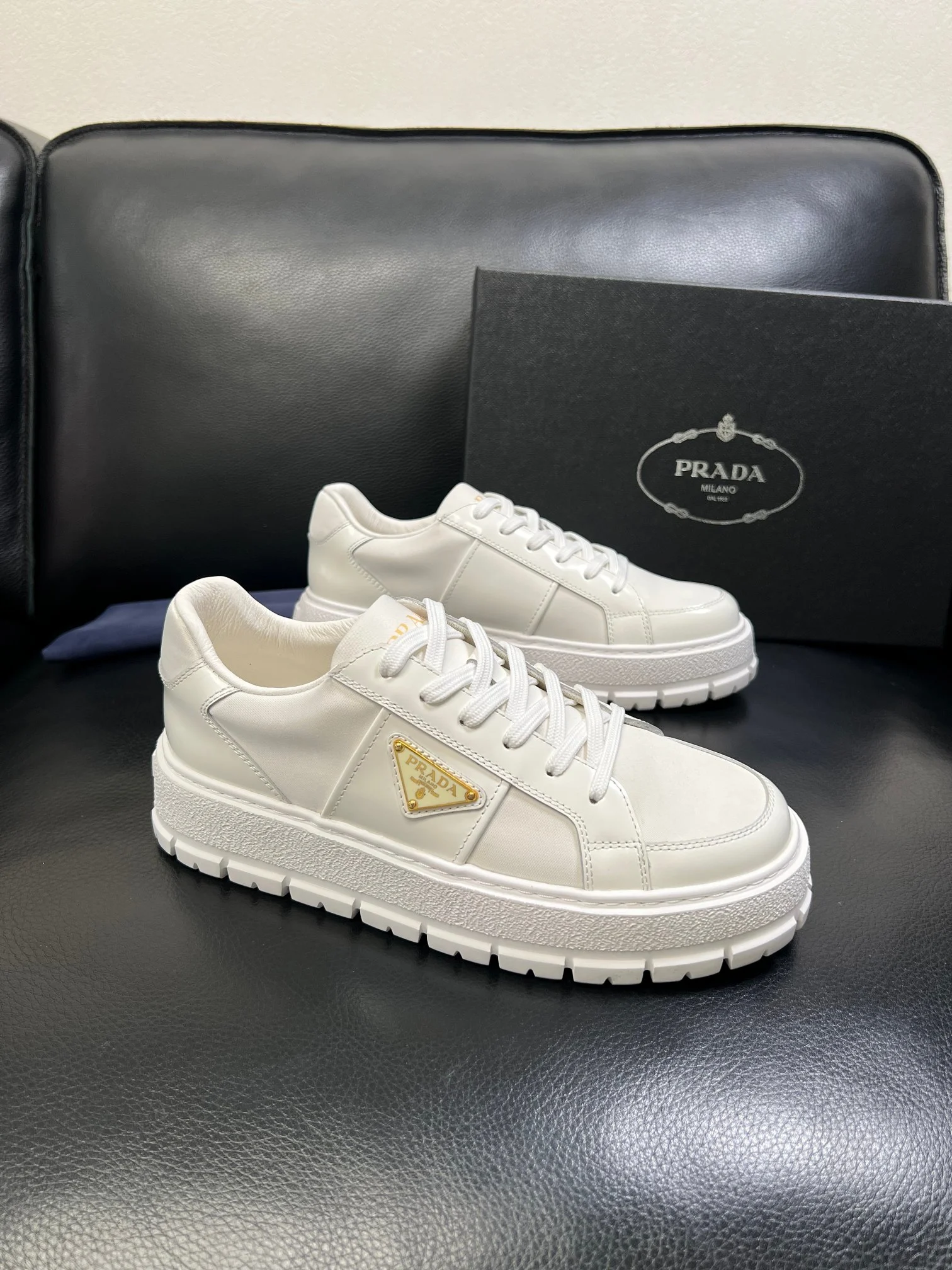 Prada Sneakers — 305873c1