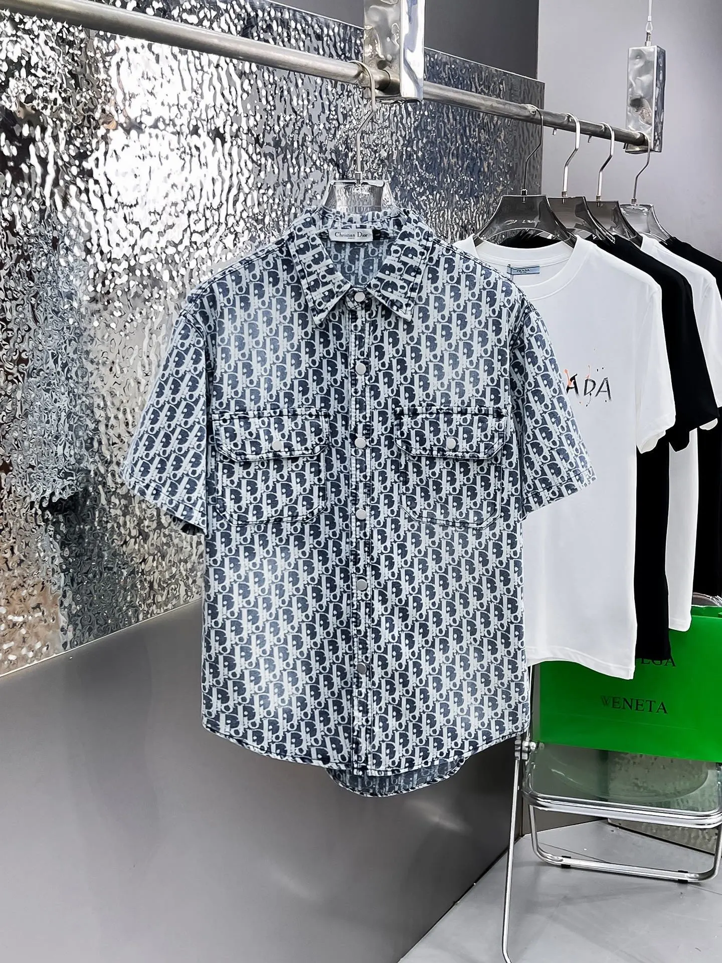 Dior T-Shirt — 76b701cf