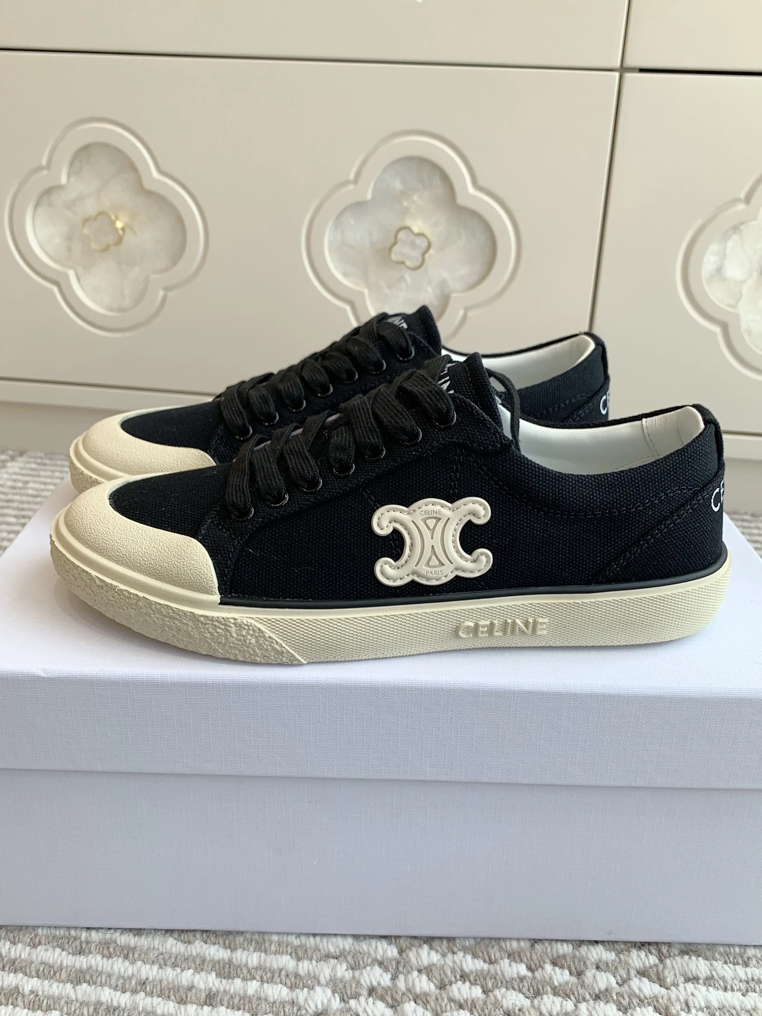 Celine Sneakers — 9bc1401e