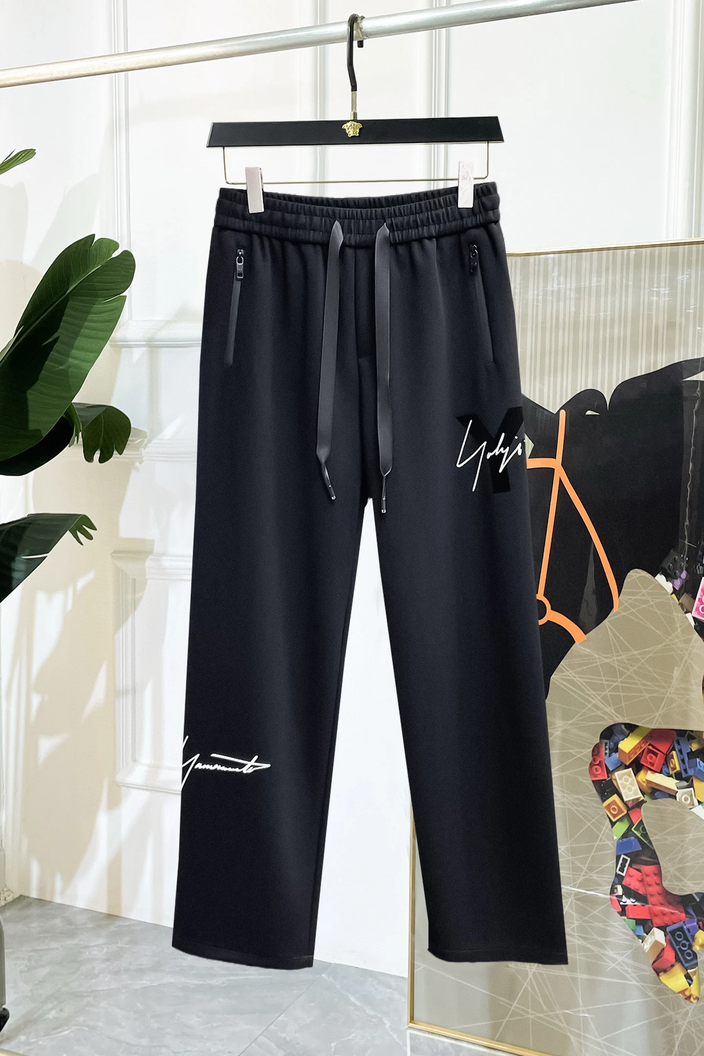 Trousers — 3dec8c96
