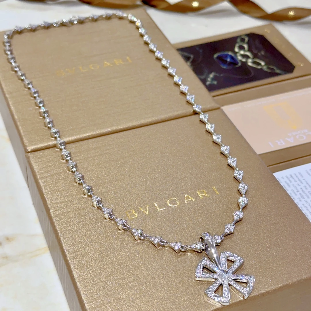 Bvlgari Jewellery — 406a46f3