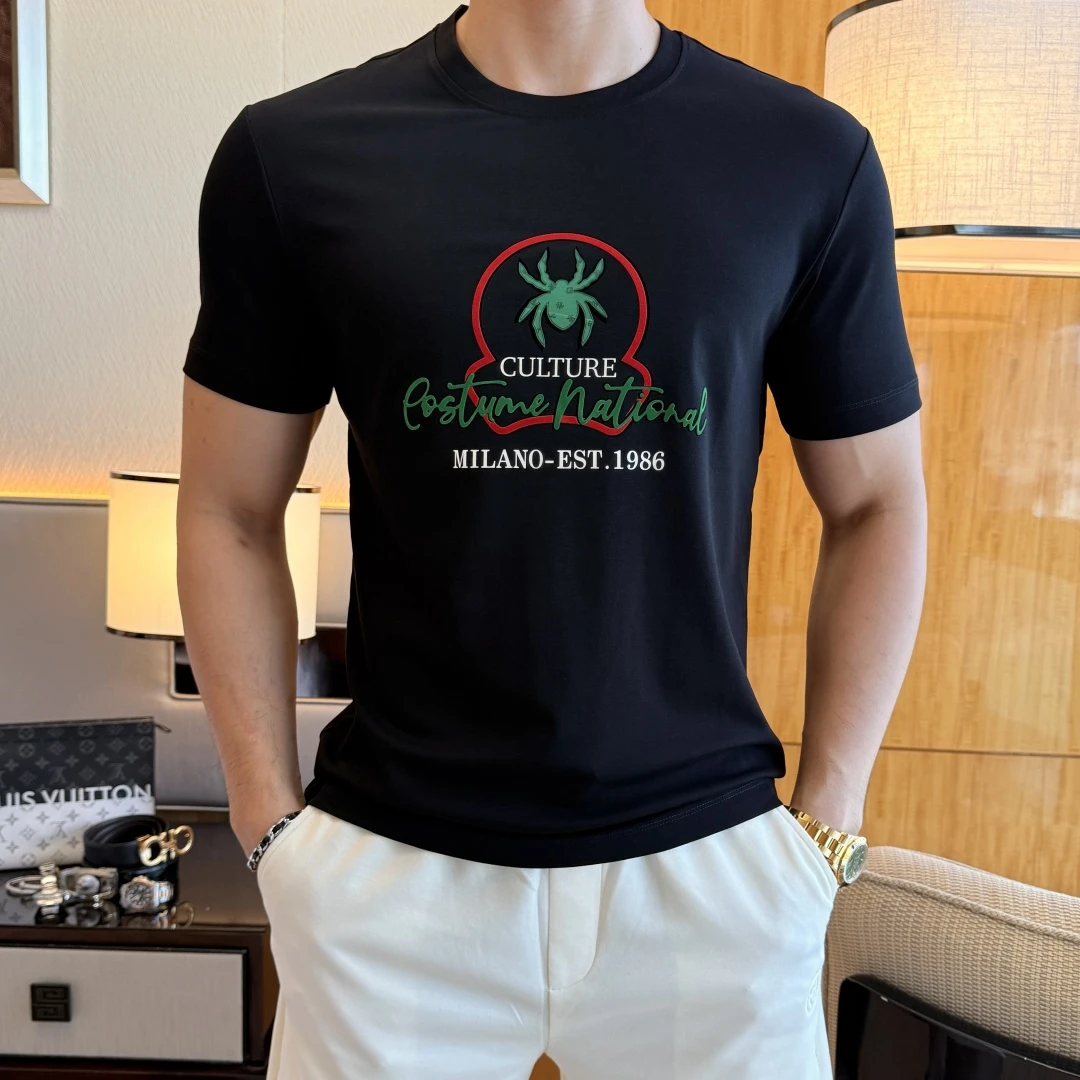 Dior T-Shirt — d9a8a993