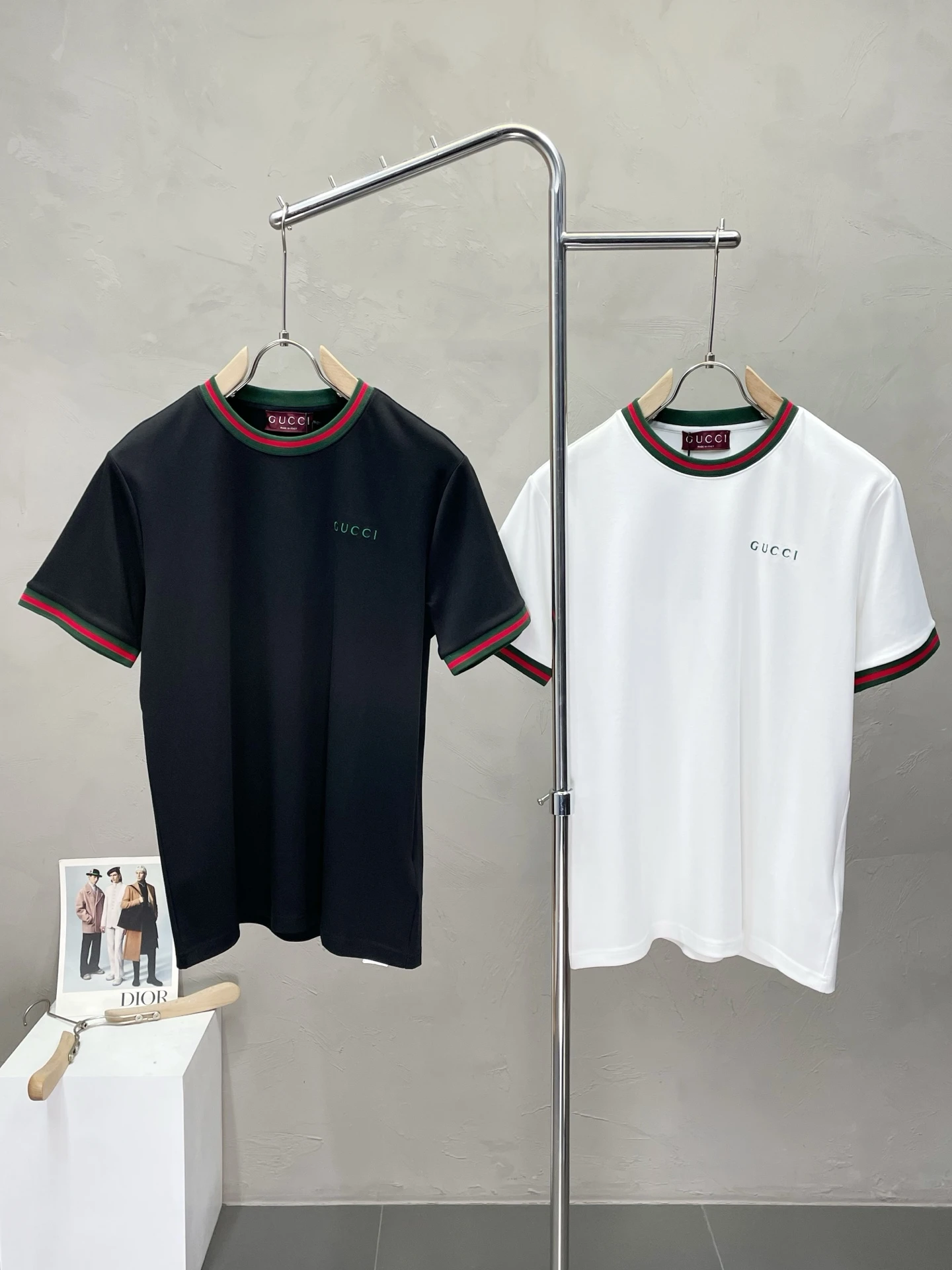 Gucci T-Shirt — 70e45dd7
