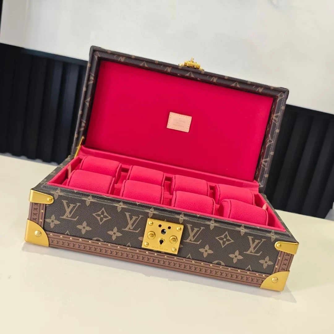 Luggage — 64b7a11b