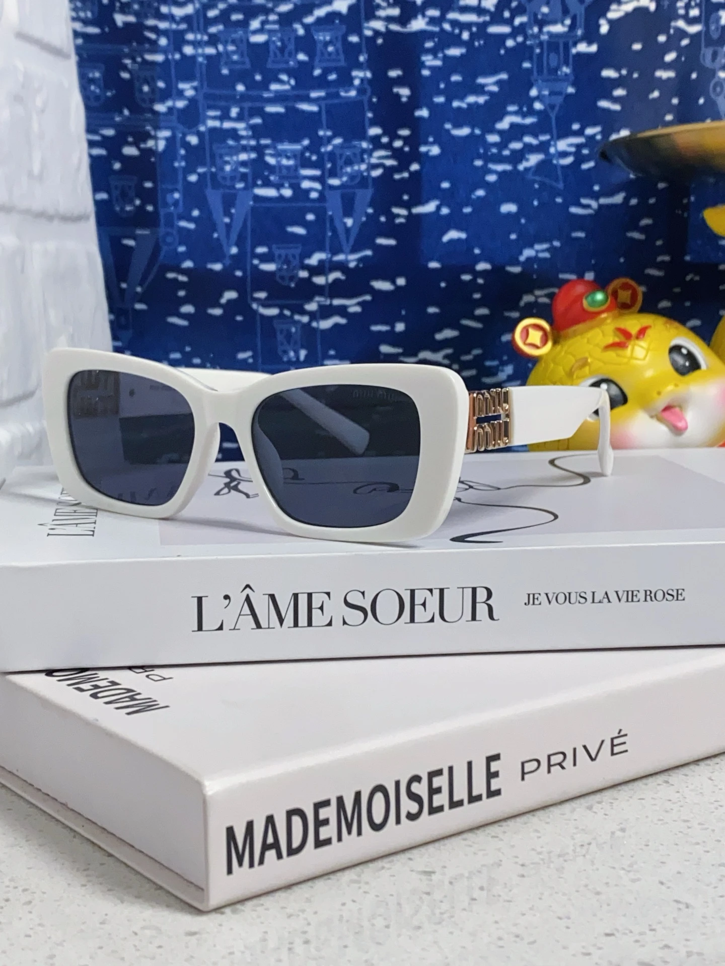 Miu Miu Eyewear — e3444416