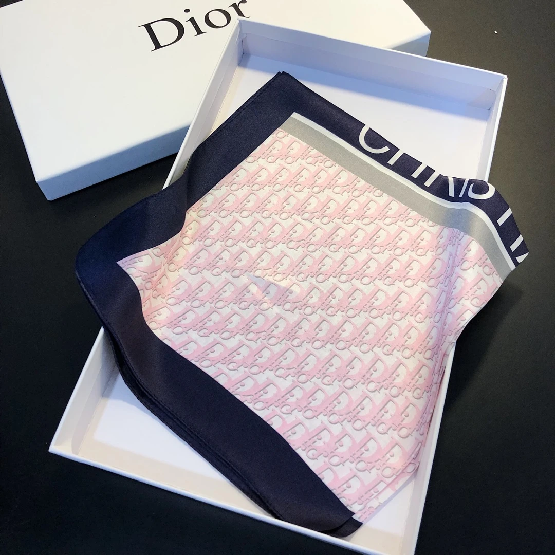 Dior Scarves — 06f279fc