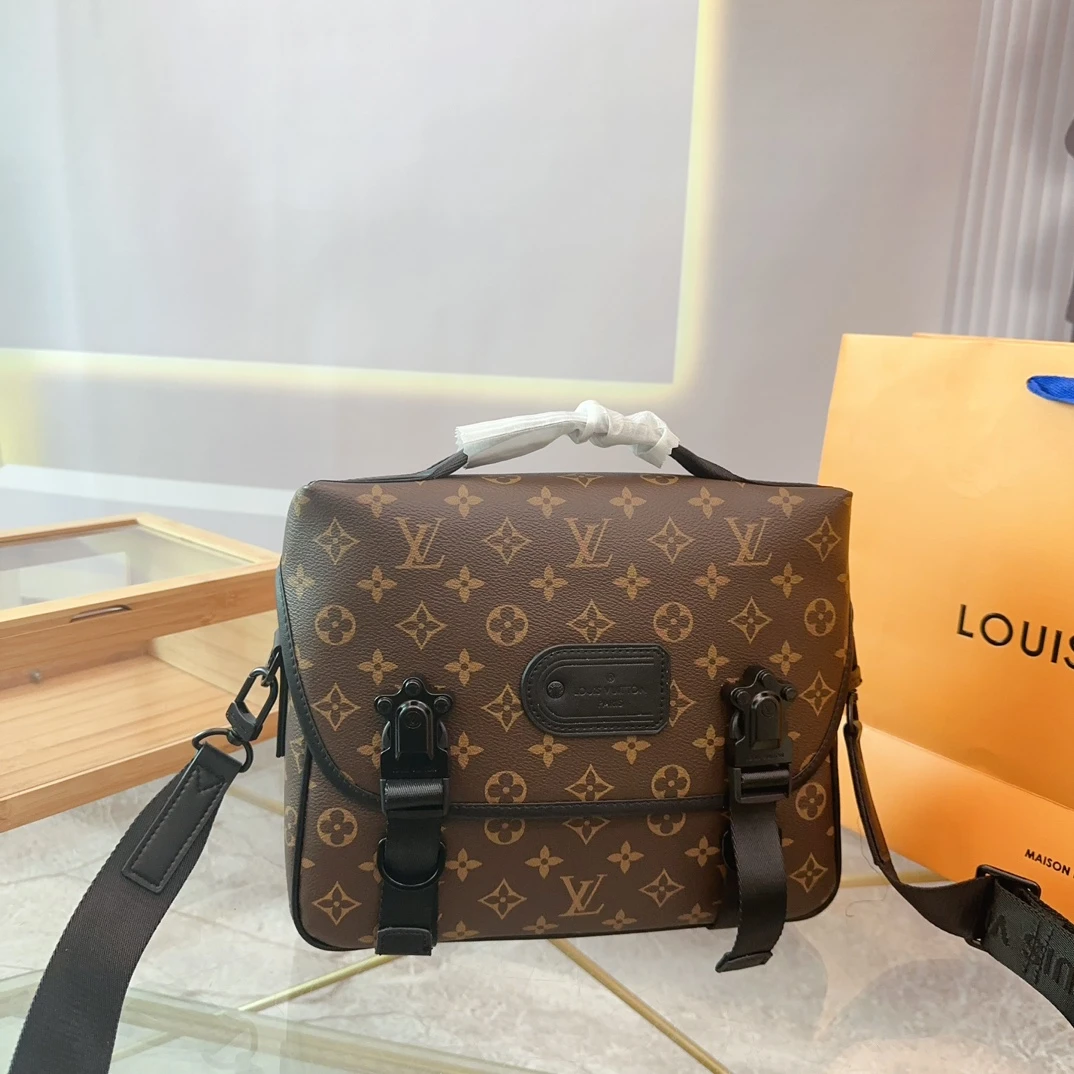 Louis Vuitton Bag — 6d1200e5