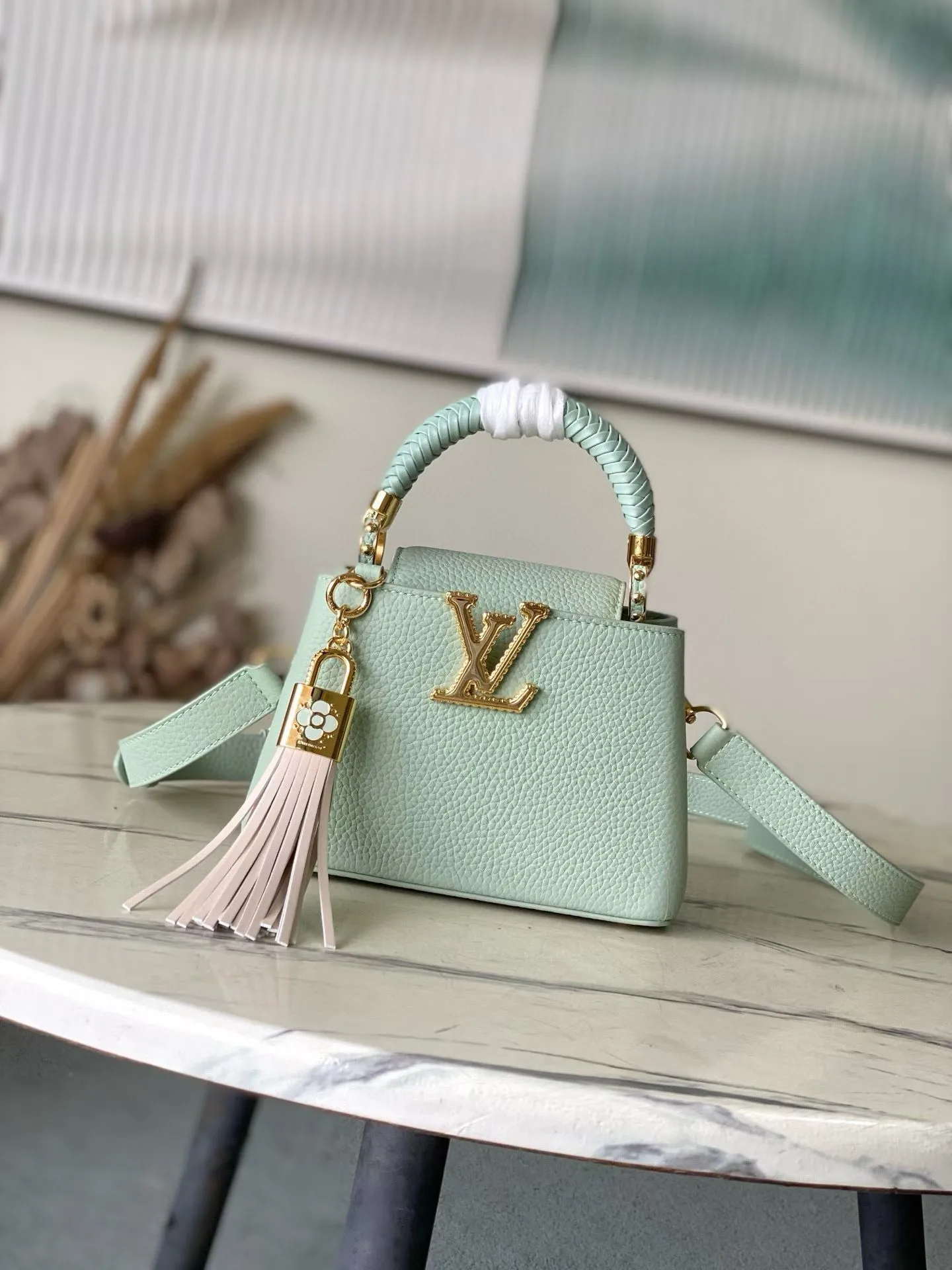 Louis Vuitton Bag — 34d79813