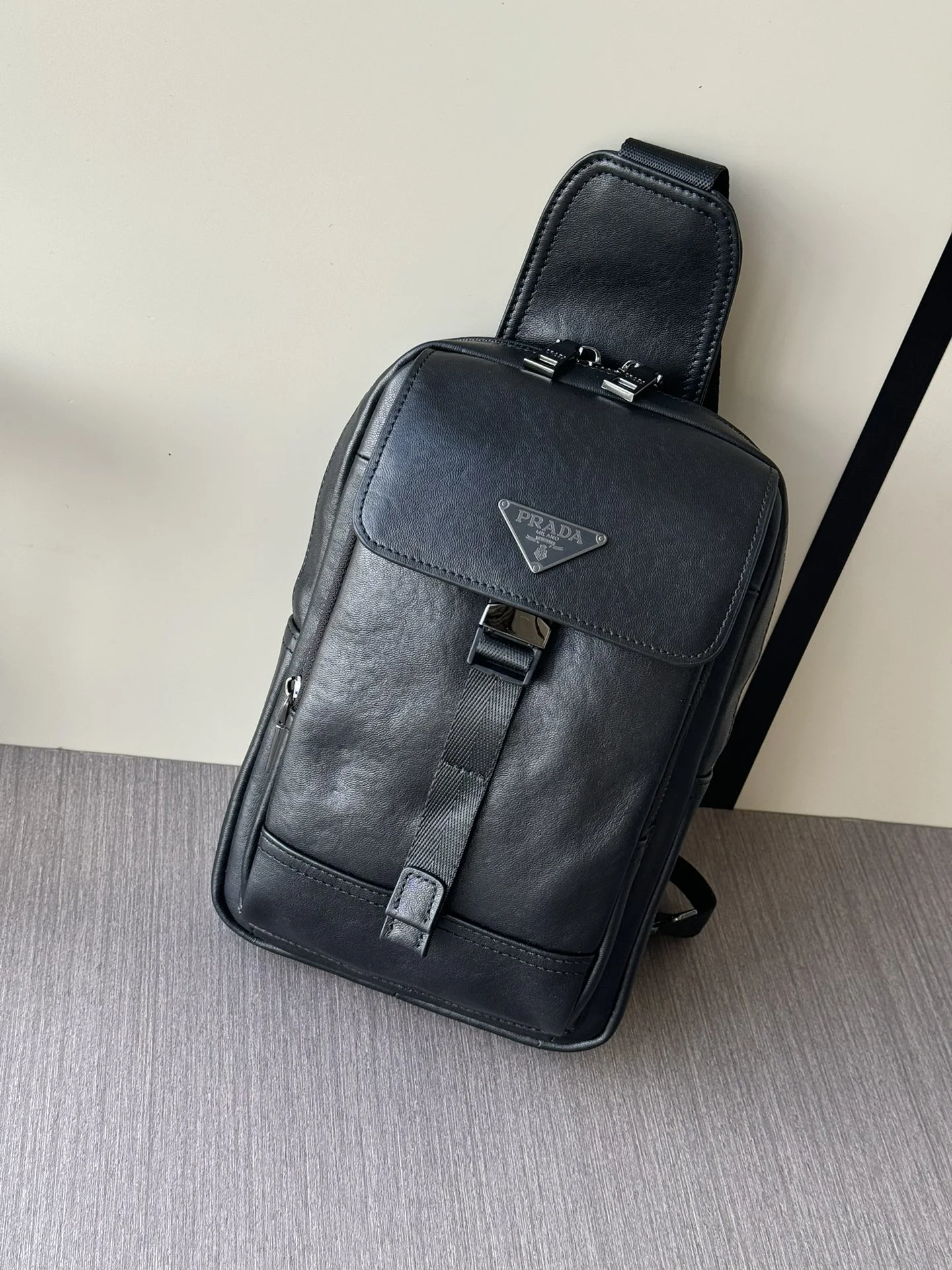 Prada Bag — 2ca8dce8