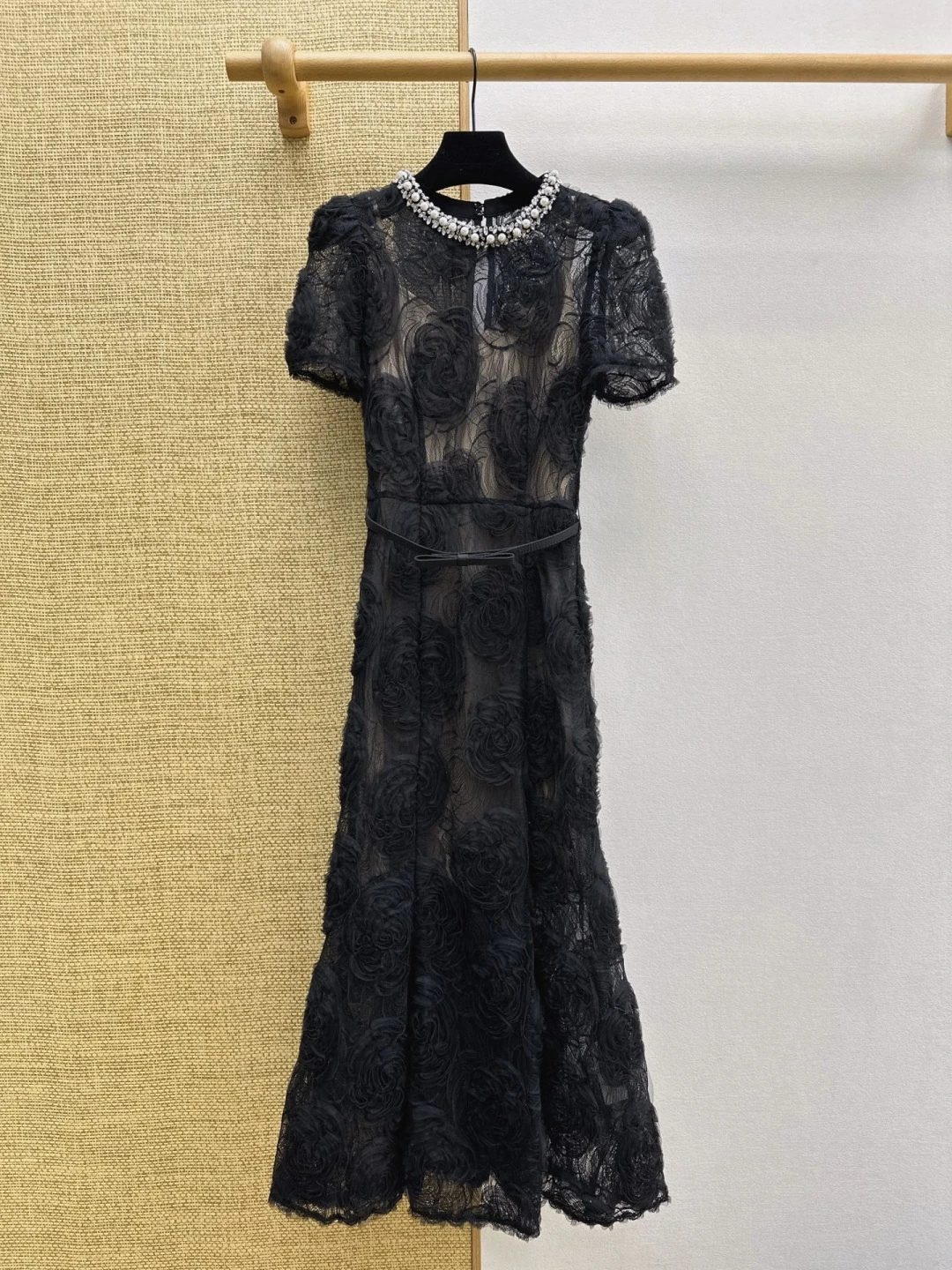 Dresses — 8347c21b