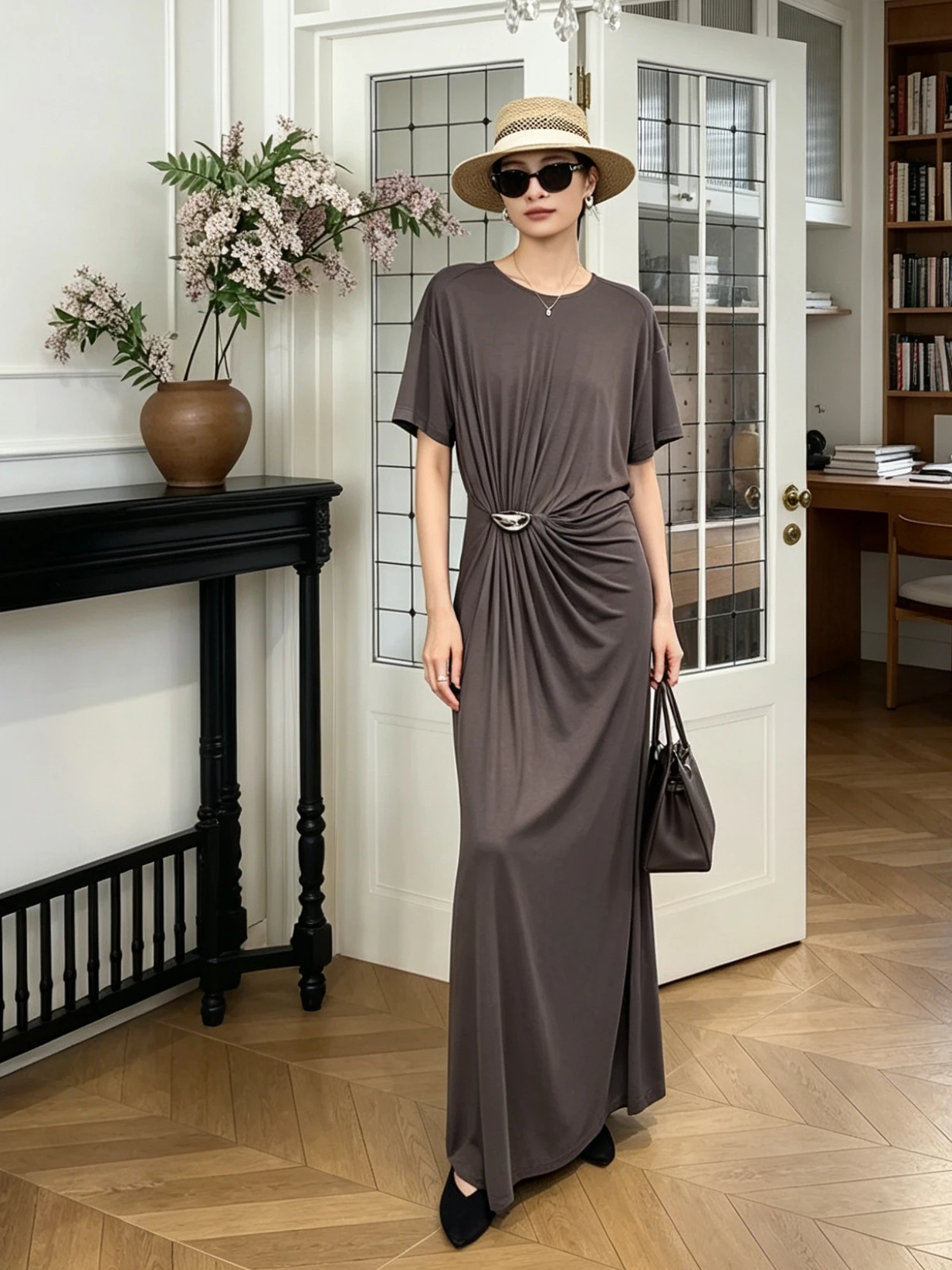 Dresses — e784e1ab