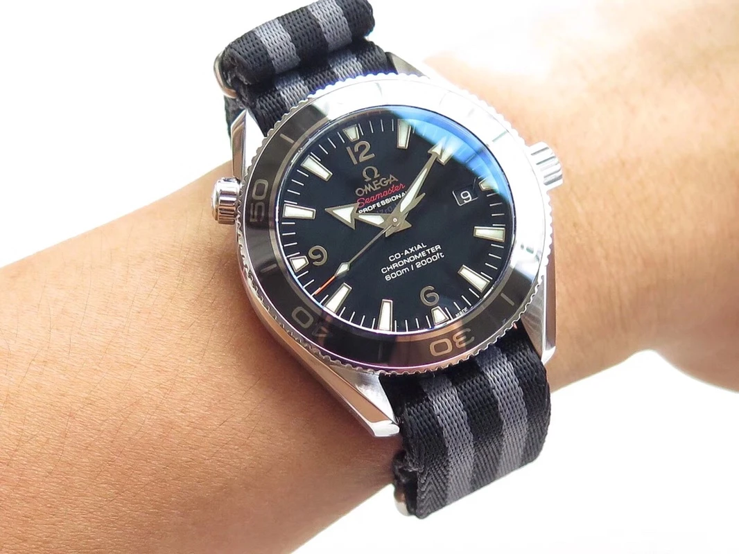 Omega Watch — d57c4399