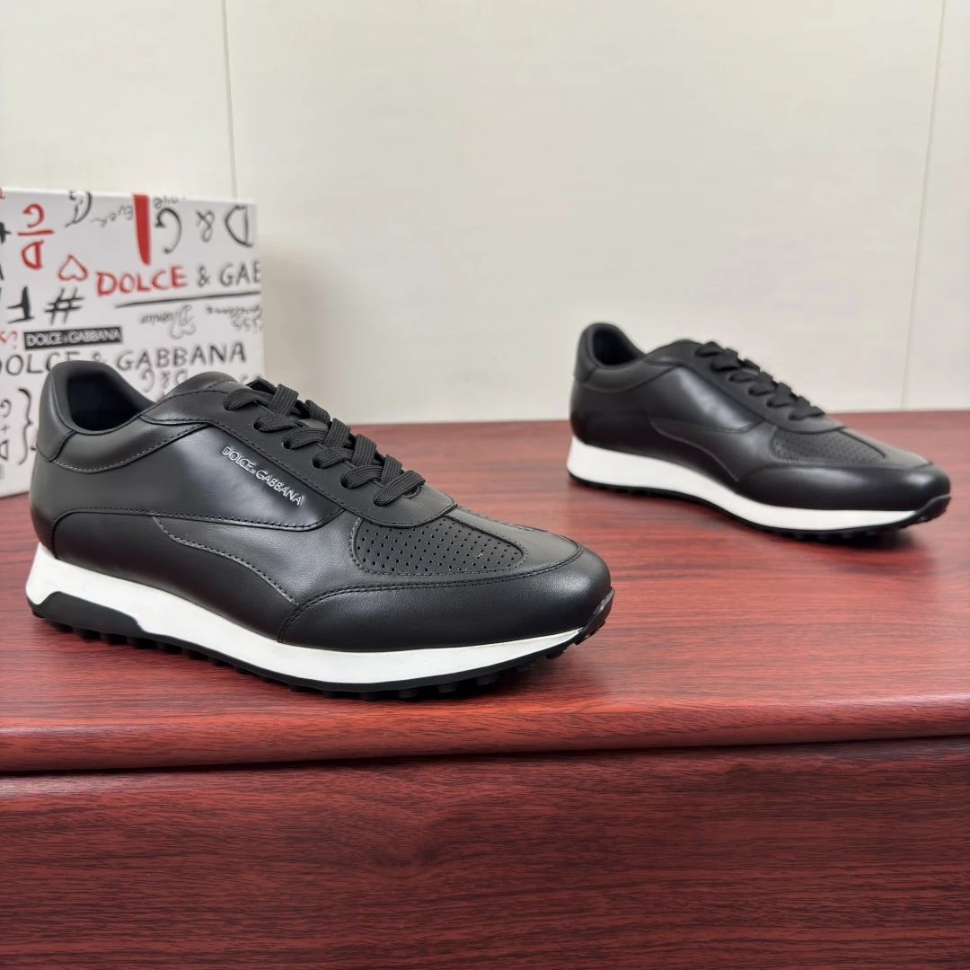 Dolce & Gabbana Sneakers — 296a82cd