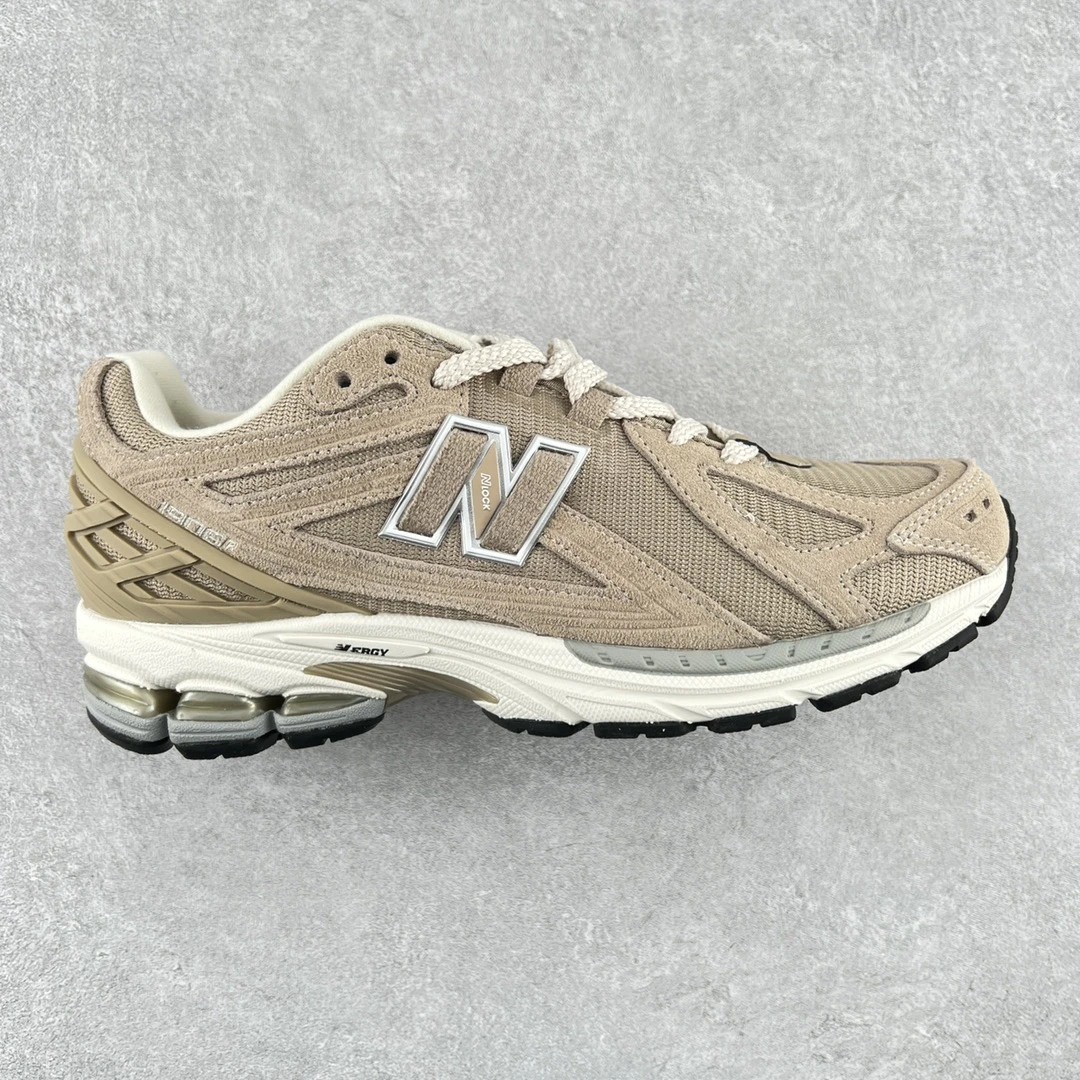 New Balance Sneakers — 396ec3bf