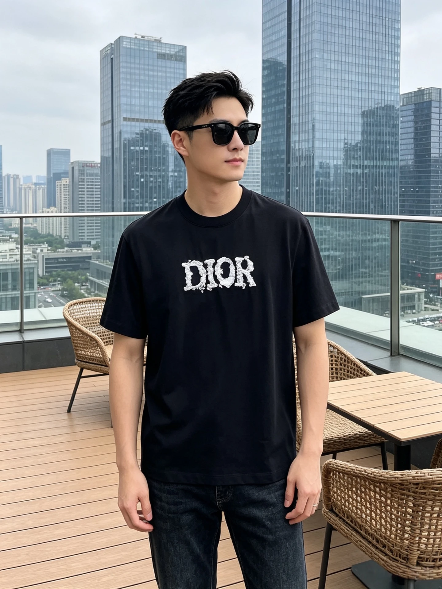 Dior T-Shirt — b7a46a4a
