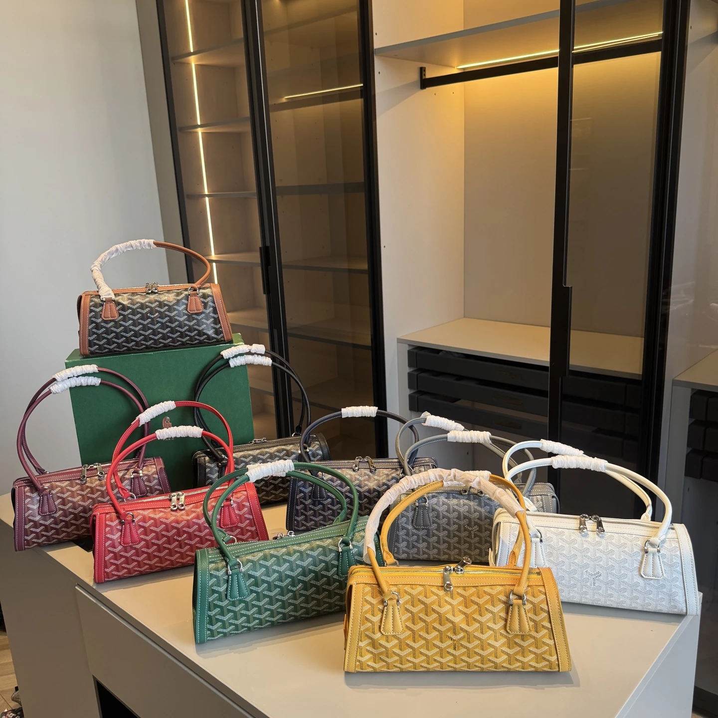 Goyard Bag — 9c94ff9b