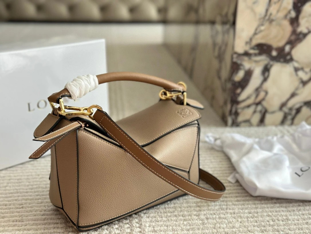 Loewe Bag — 9150c9de
