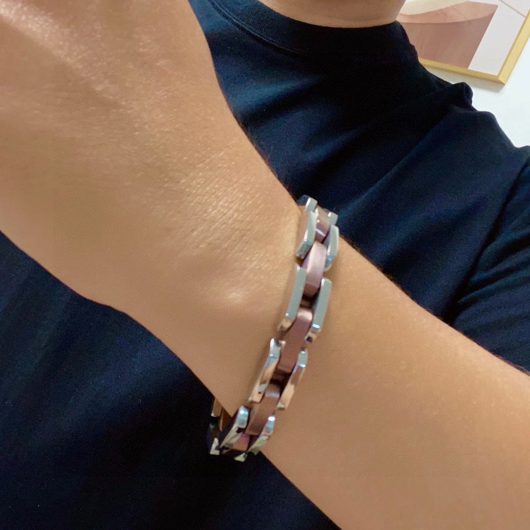 Cartier Jewellery — fcebc080