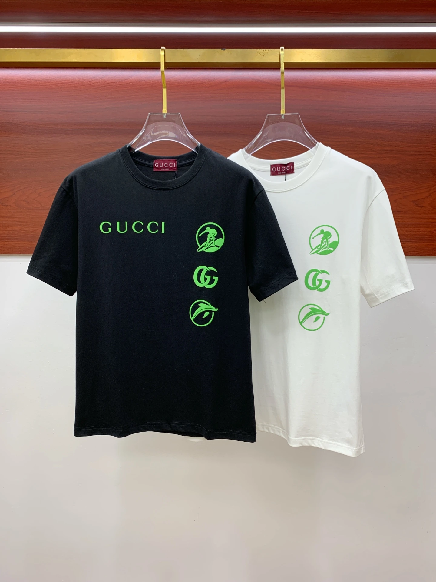Gucci T-Shirt — 6f02c213
