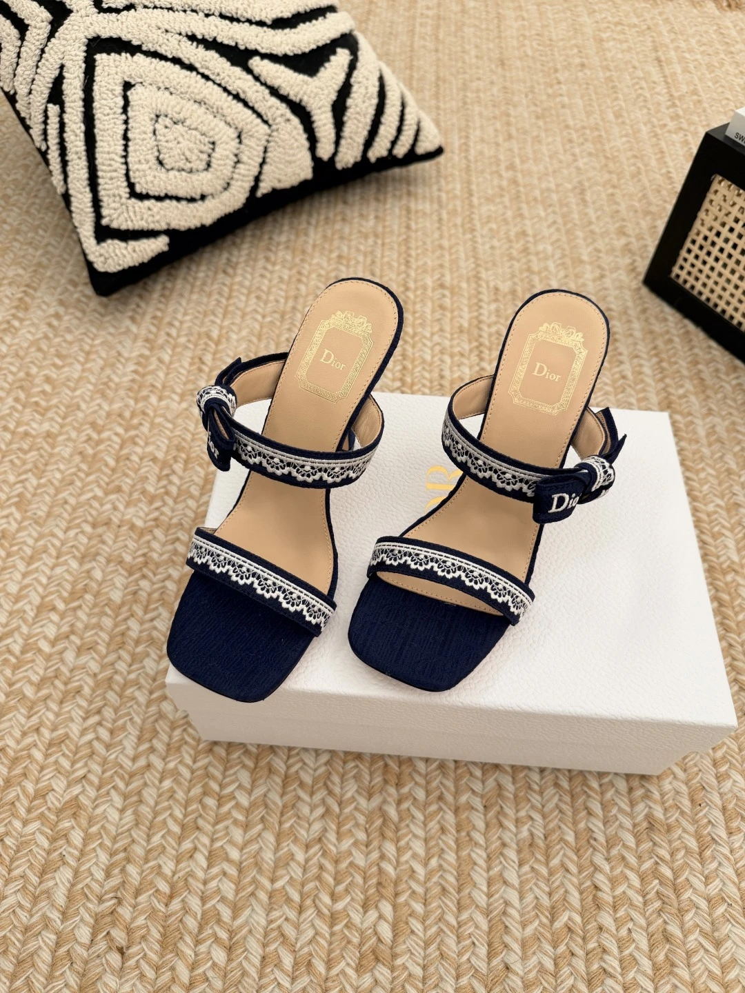 Dior Shoes — f9fbdf1d