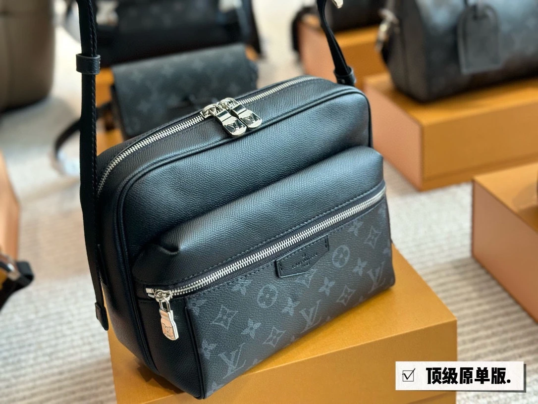 Louis Vuitton Bag — ed83e9ac