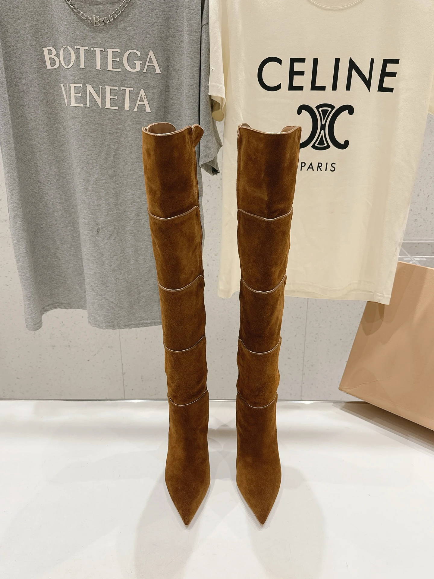 Boots — 4a3a4f39